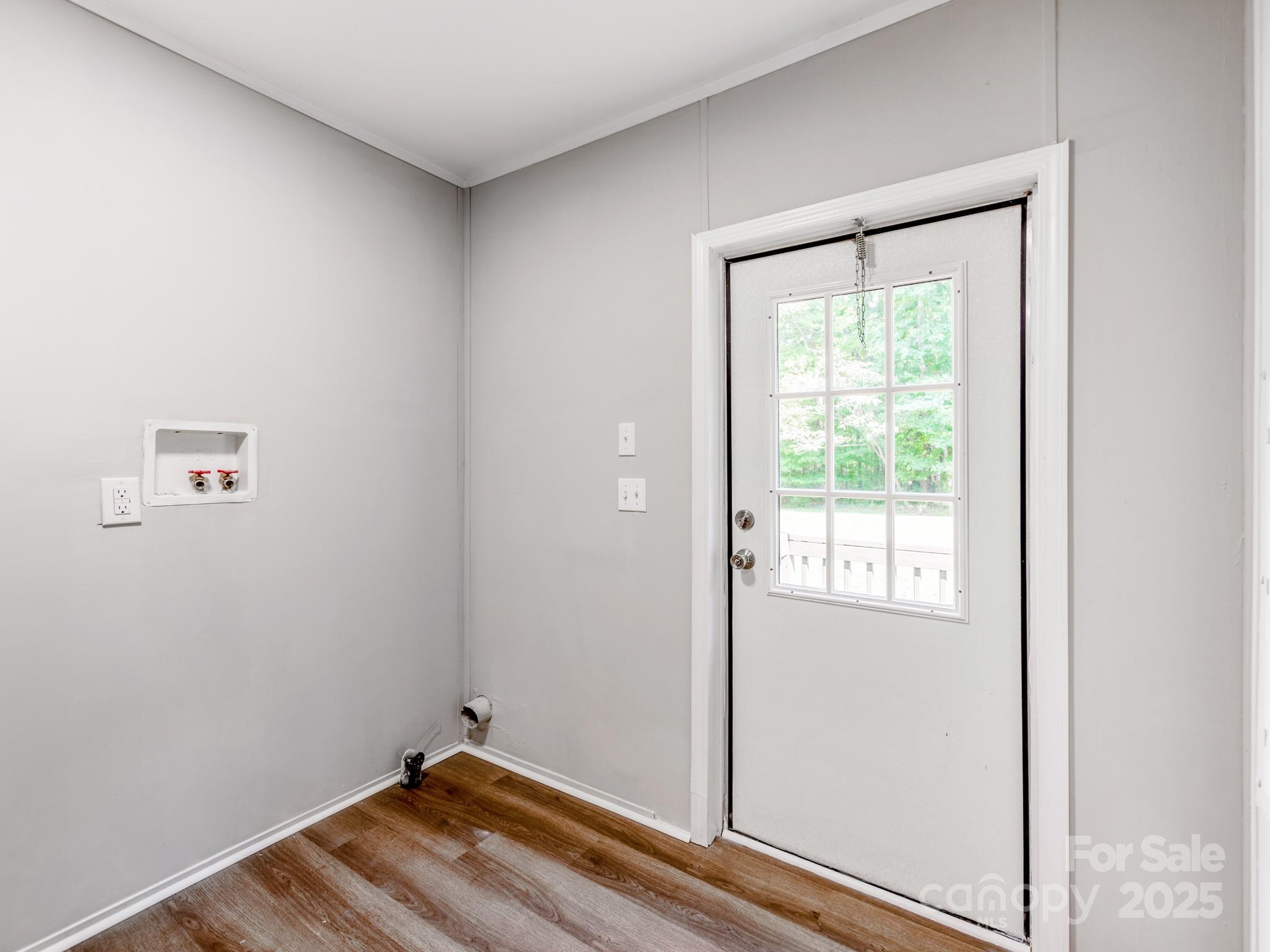 1219 Foxlaire Drive Property Photo 25