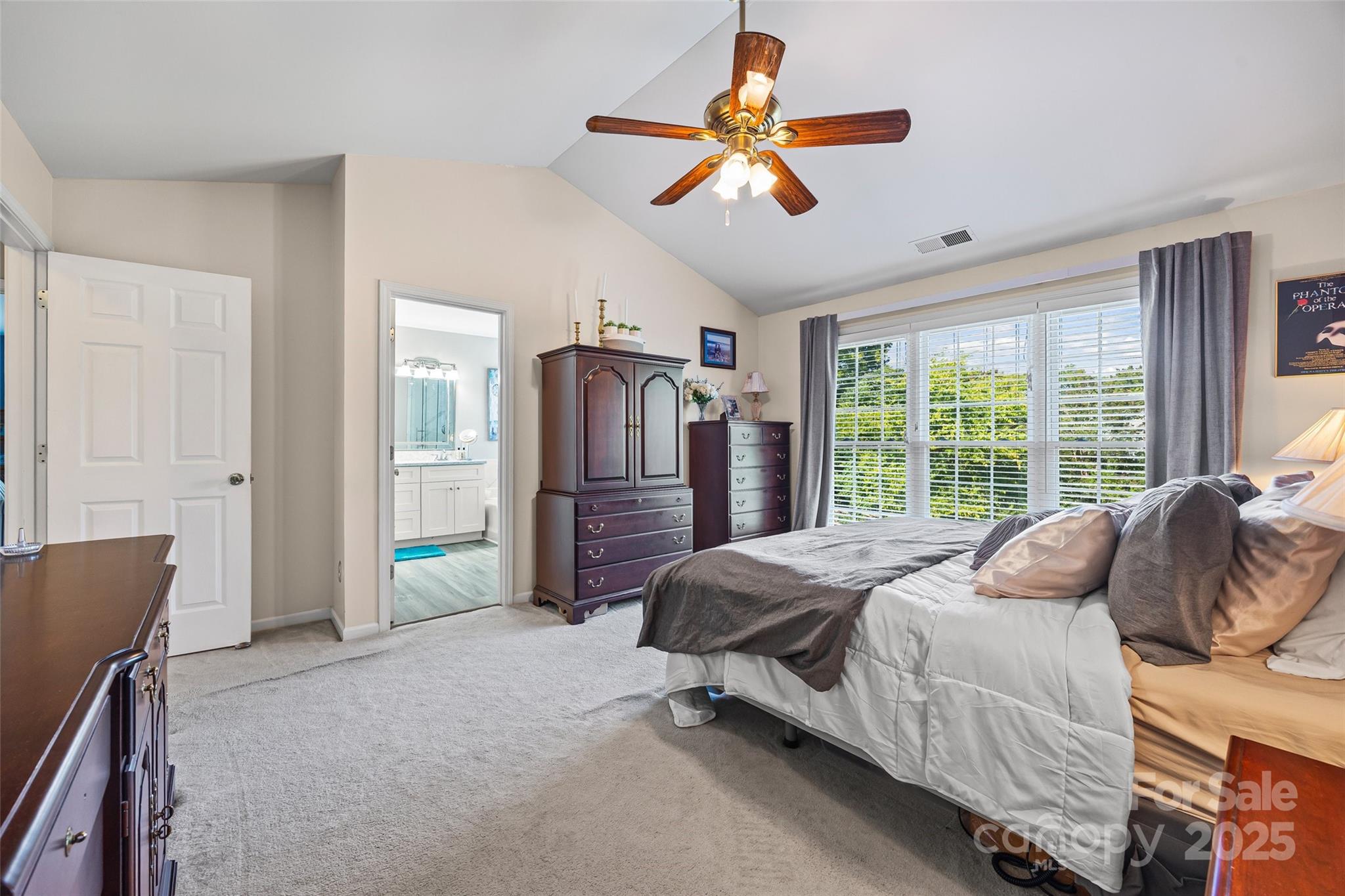 5899 Crimson Oak Court Property Photo 19