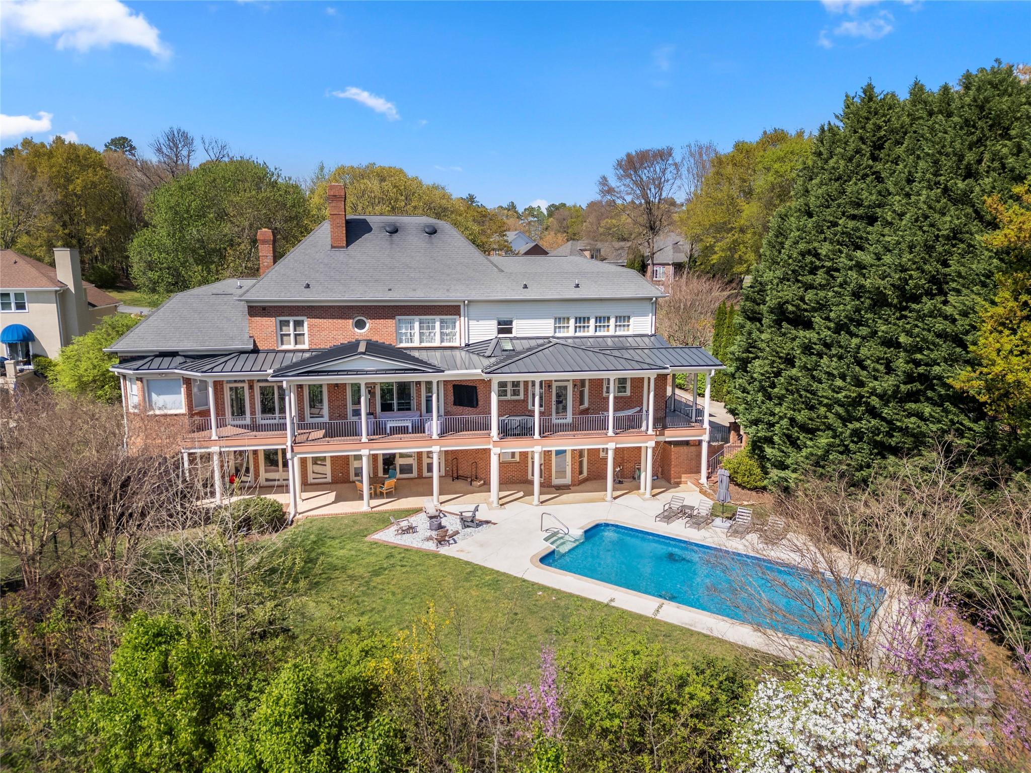 7980 Bradford Lane Property Photo 1