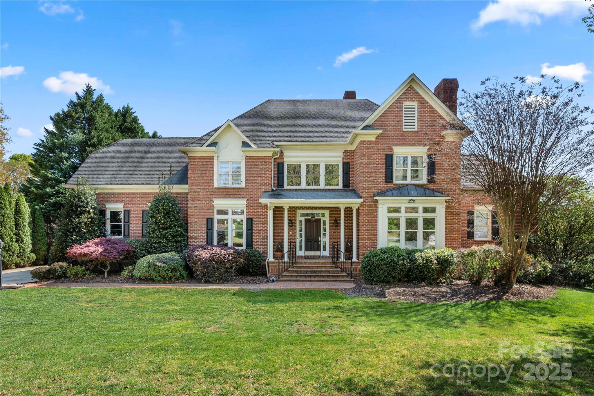 7980 Bradford Lane Property Photo 4