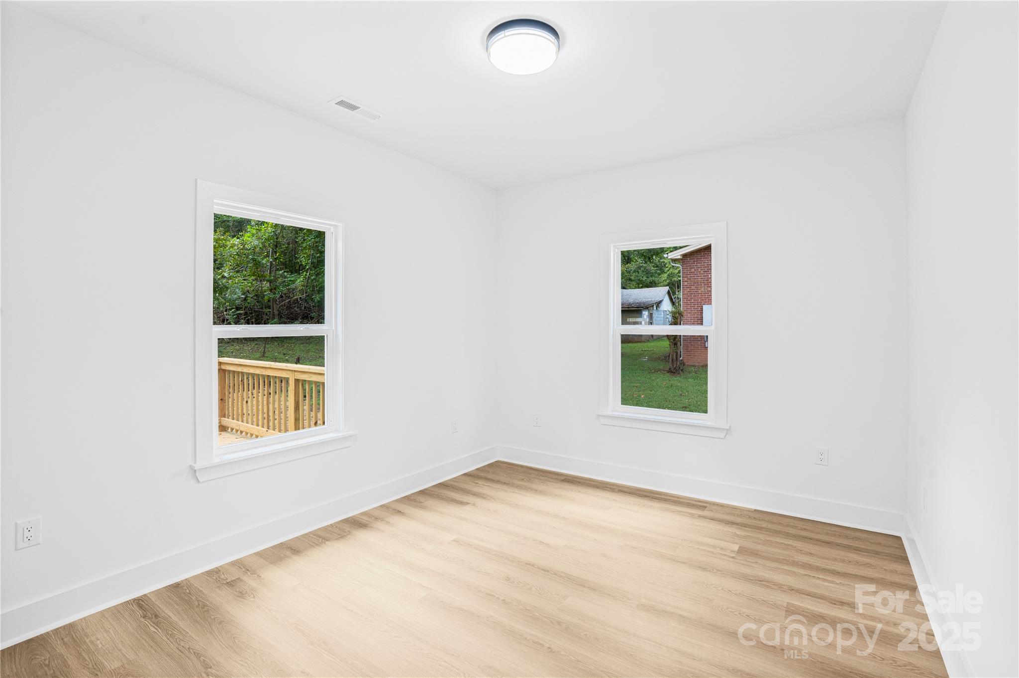 2520 Wildwood Drive Property Photo 12