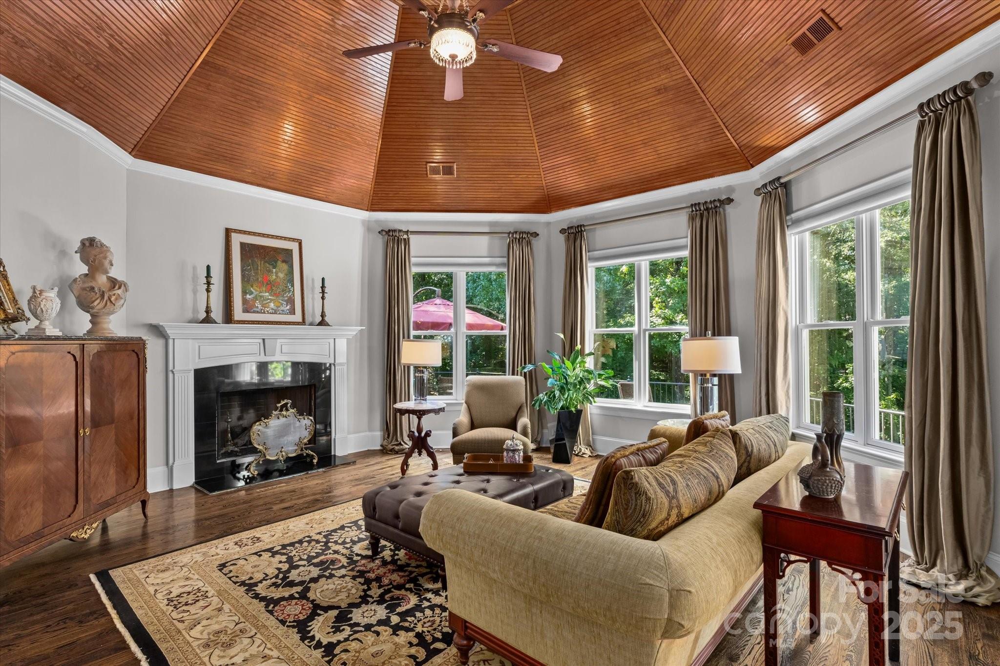 106 Ballston Drive Property Photo 10