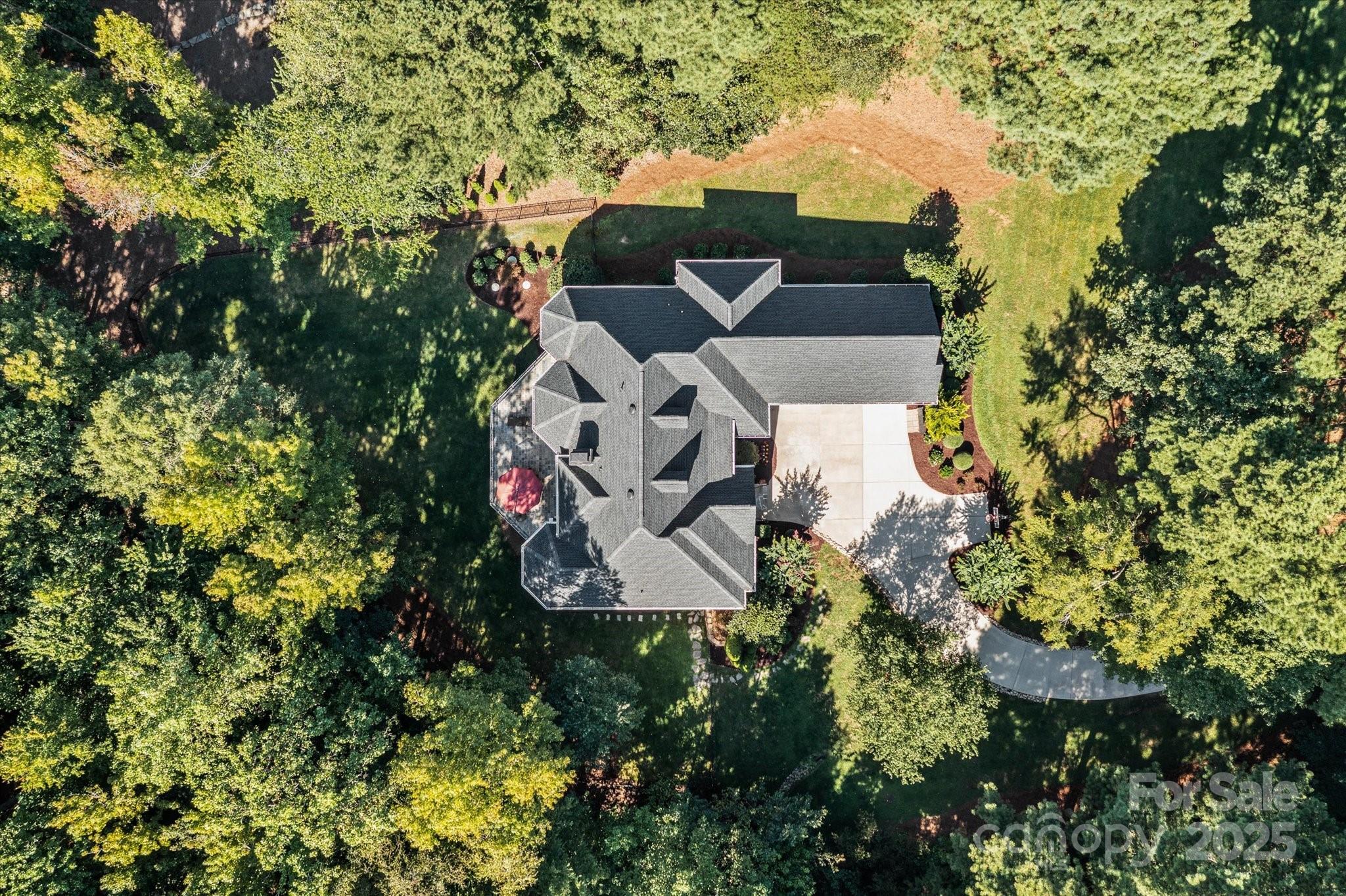 106 Ballston Drive Property Photo 43