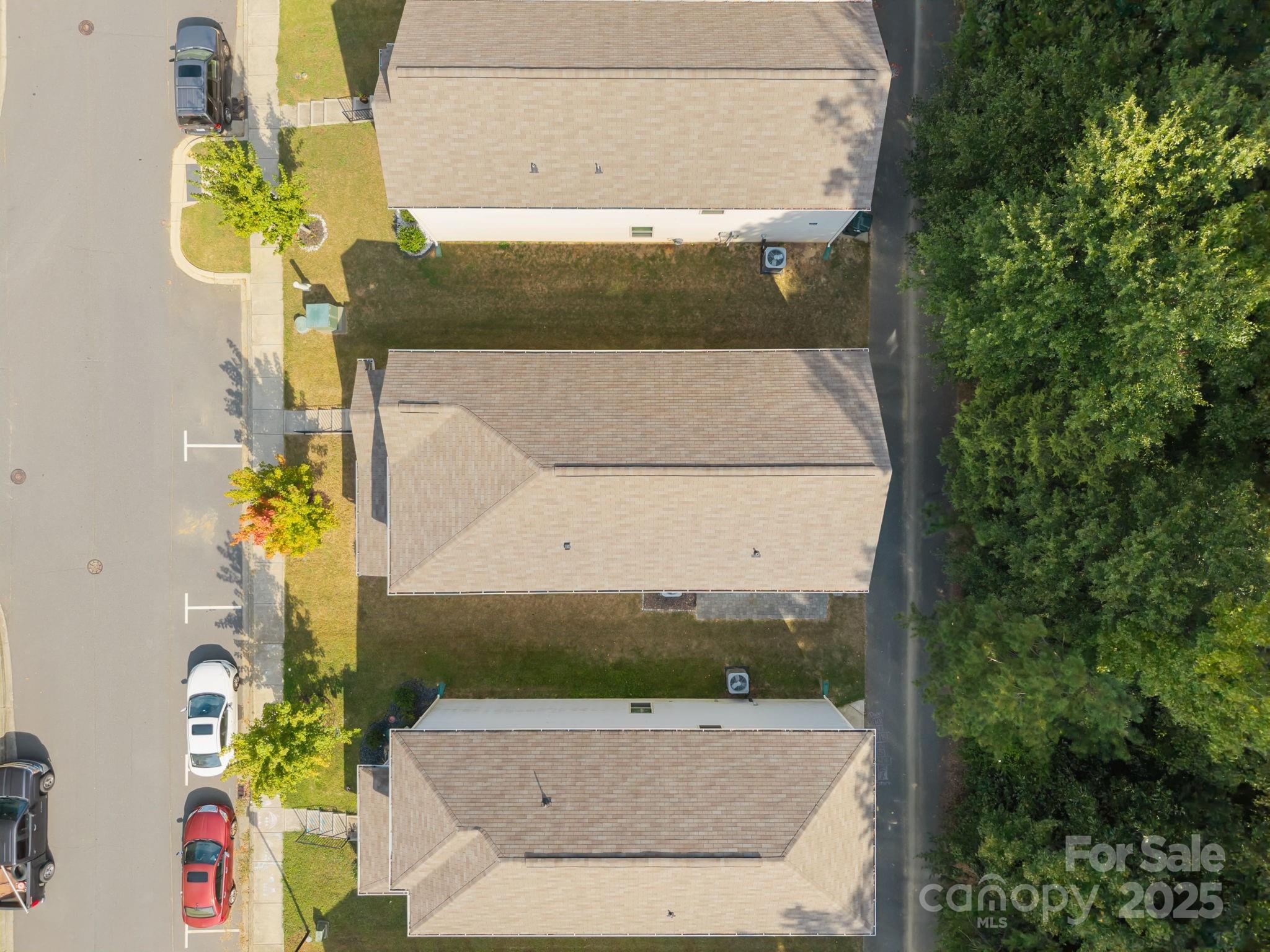 555 Stockton Way Property Photo 13