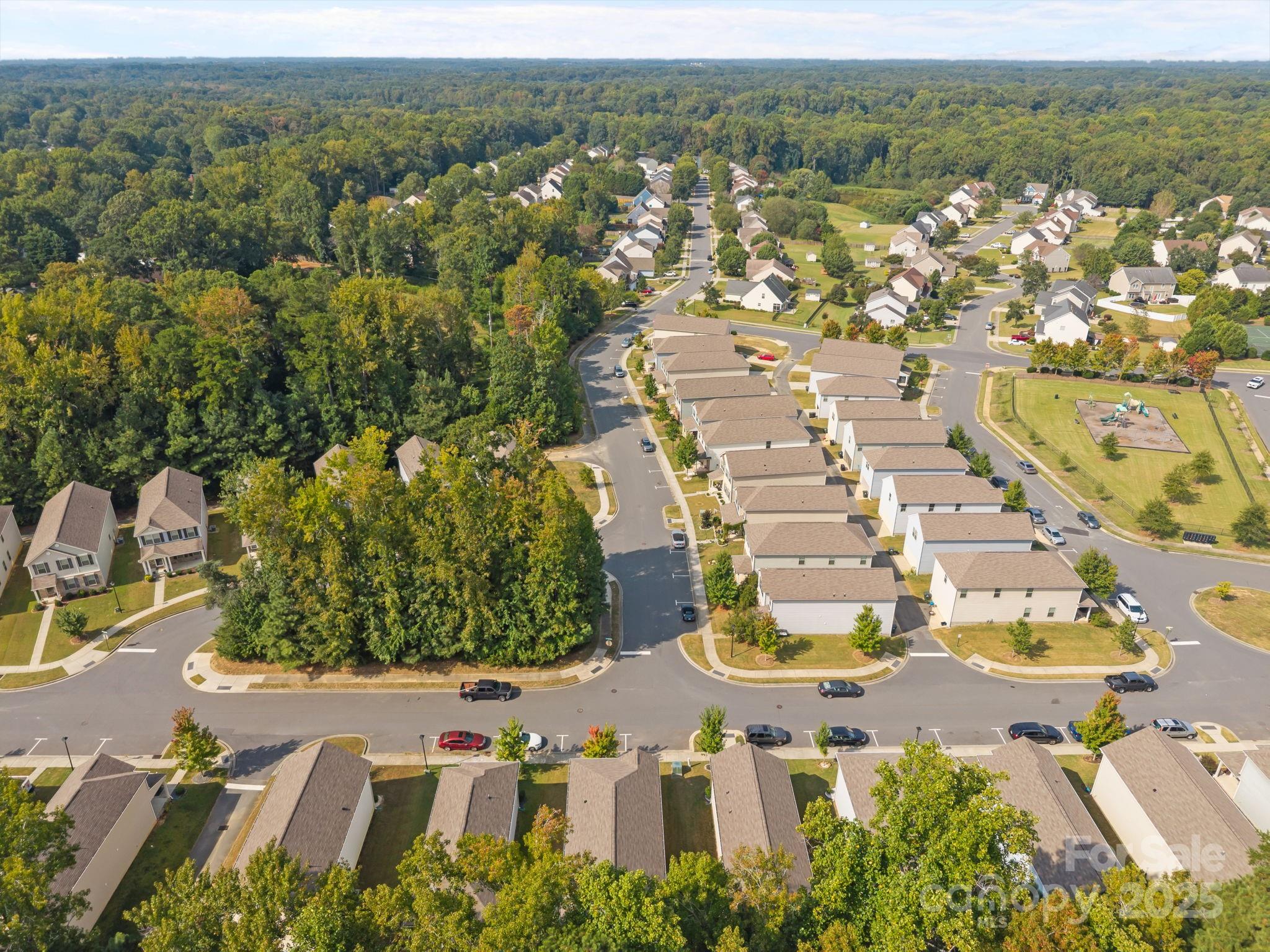 555 Stockton Way Property Photo 14