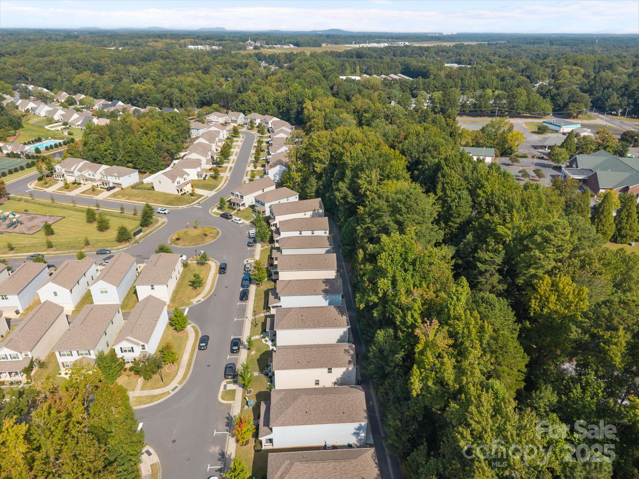 555 Stockton Way Property Photo 15