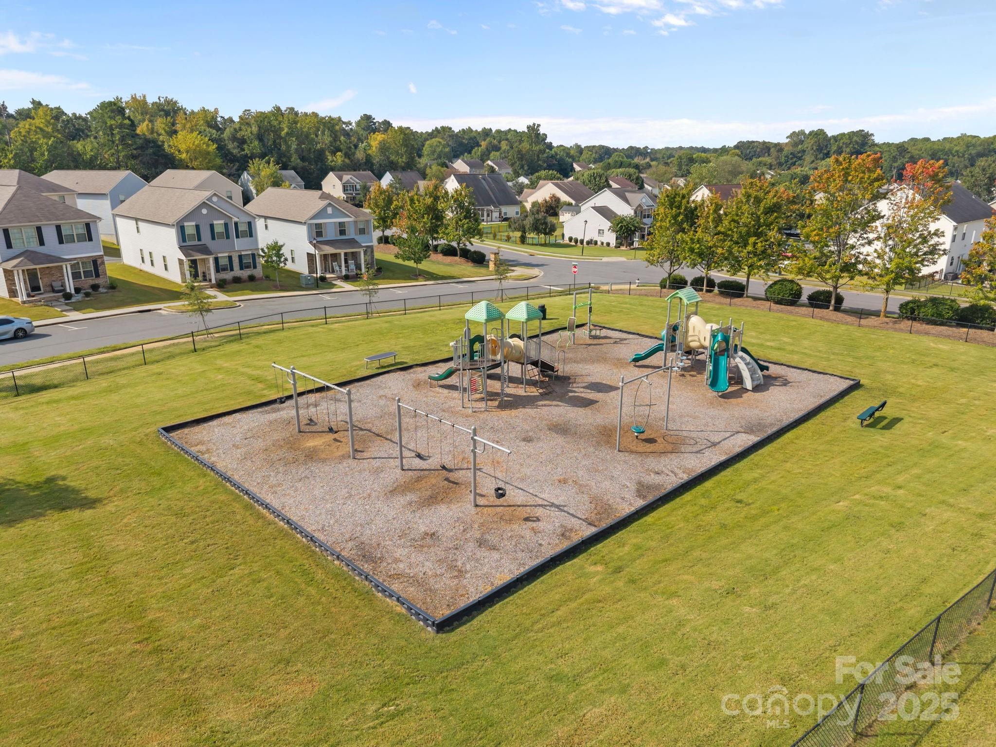 555 Stockton Way Property Photo 18