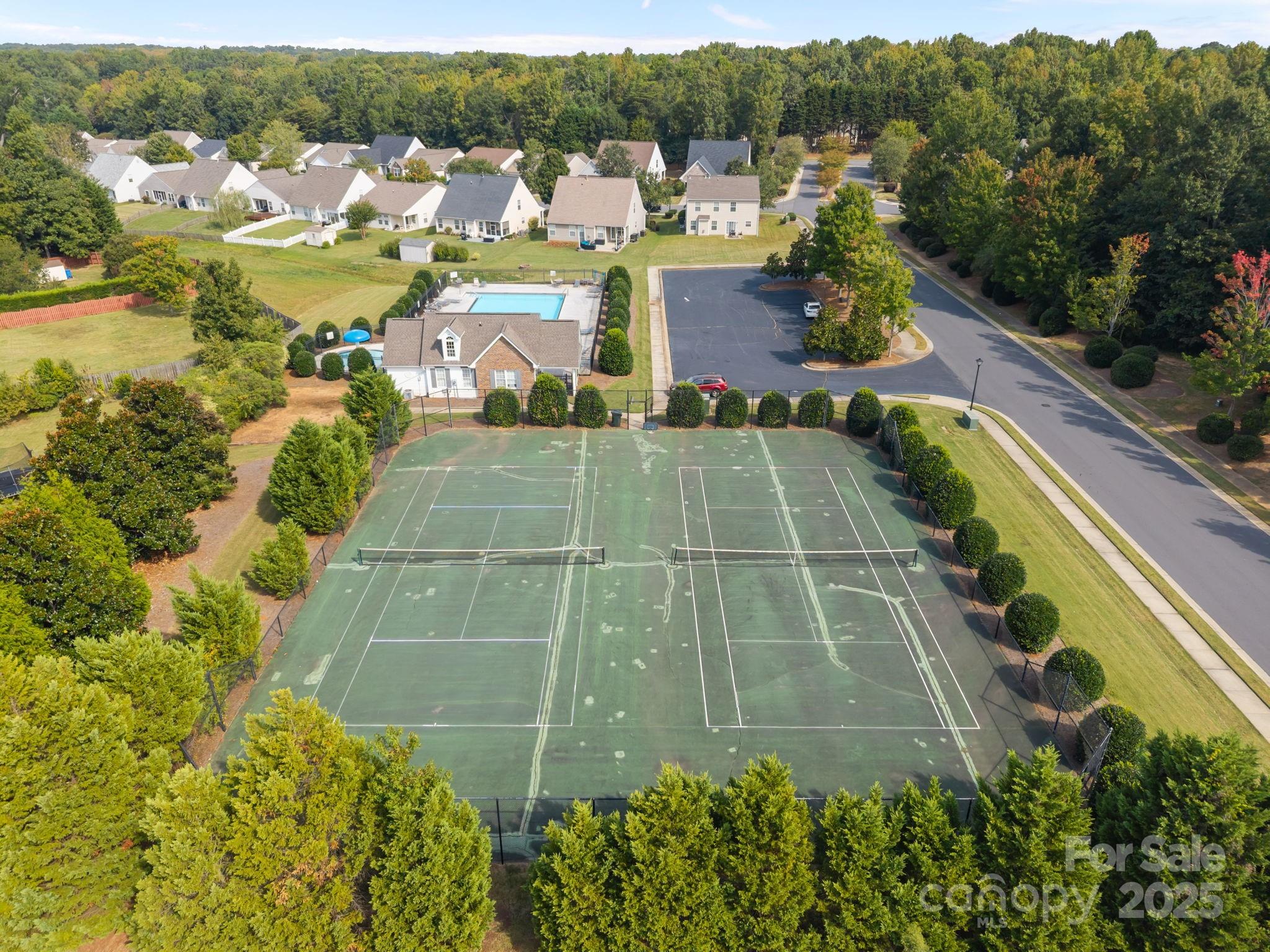 555 Stockton Way Property Photo 22