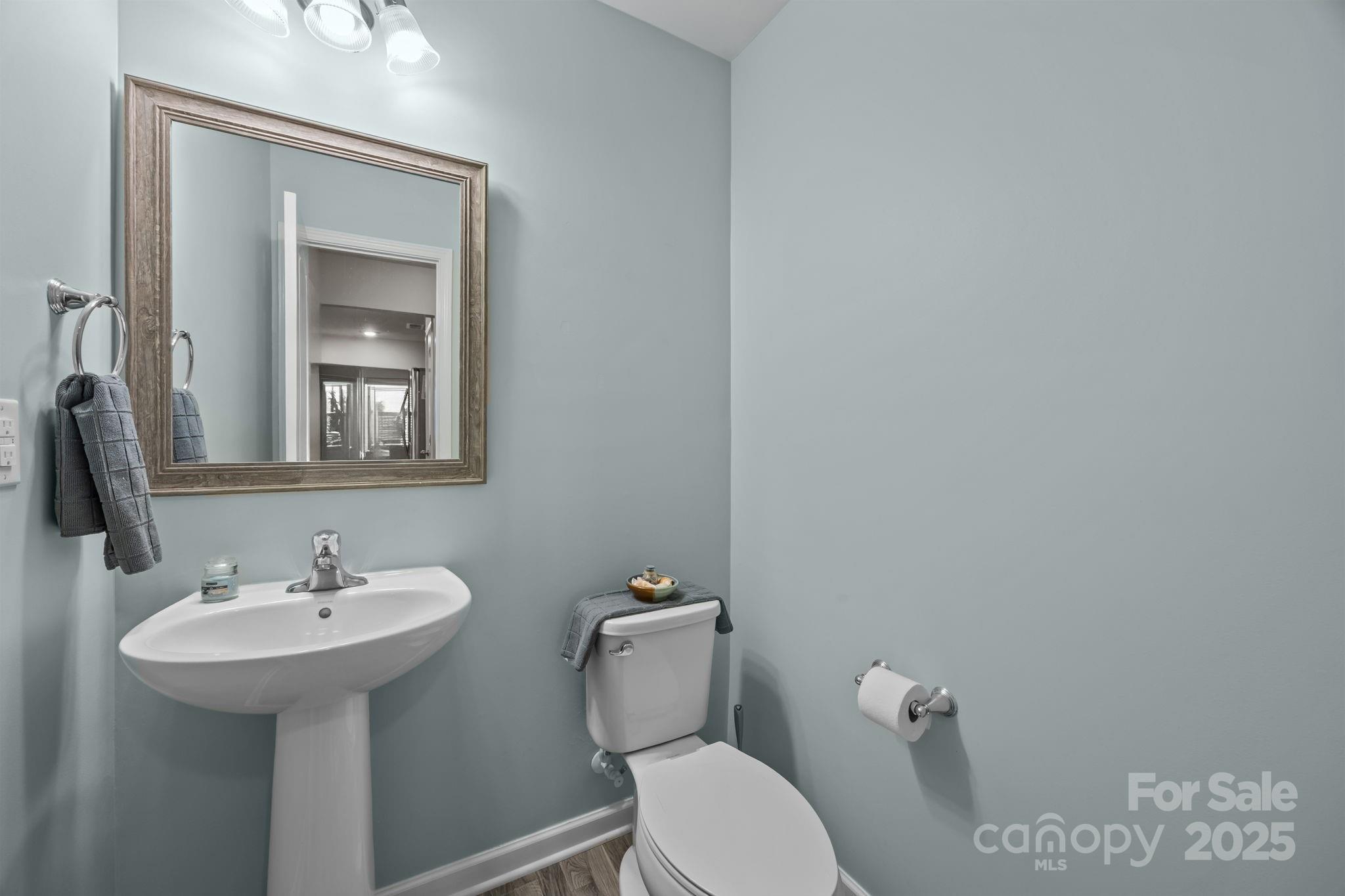 555 Stockton Way Property Photo 30