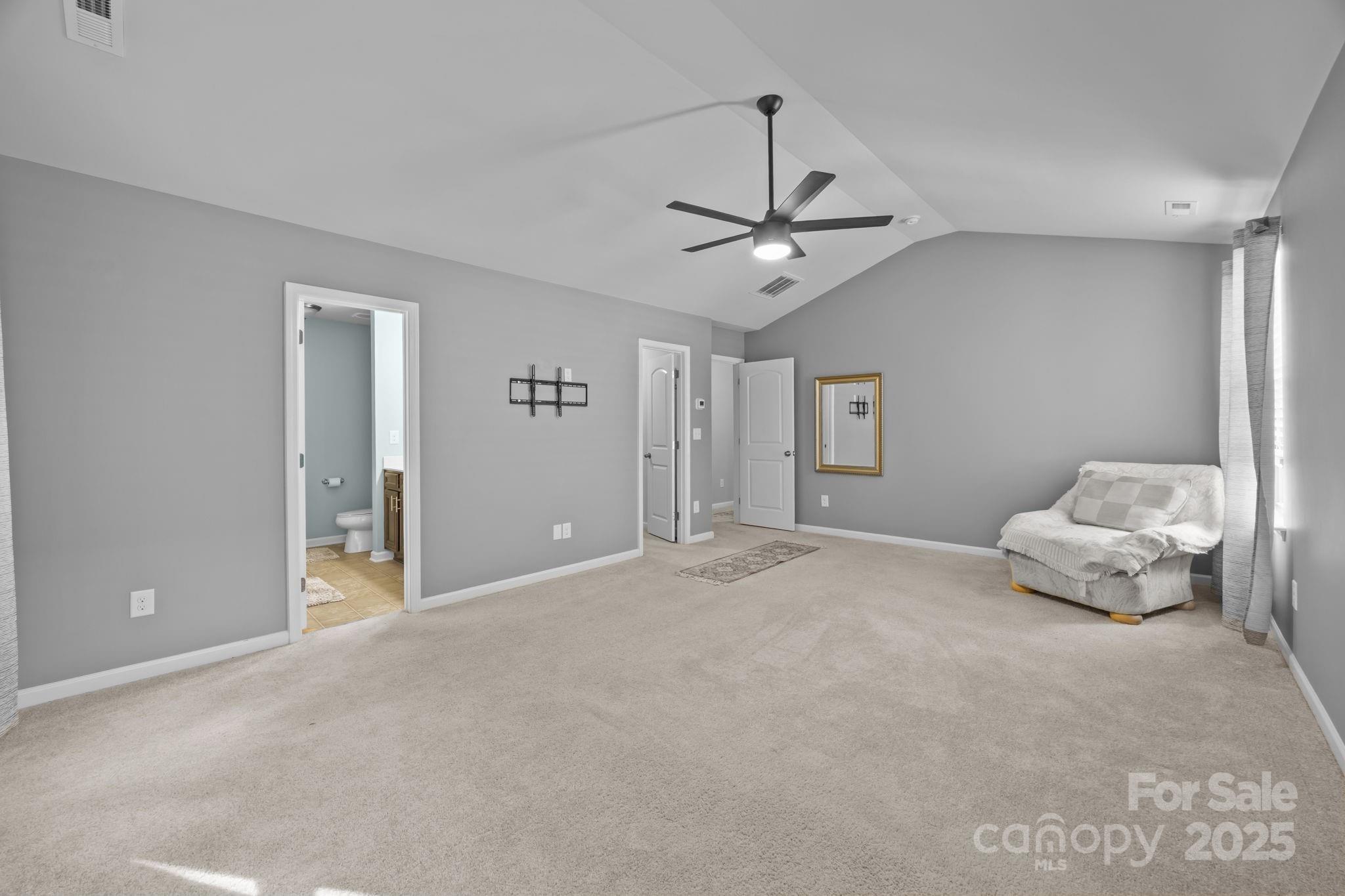 555 Stockton Way Property Photo 33