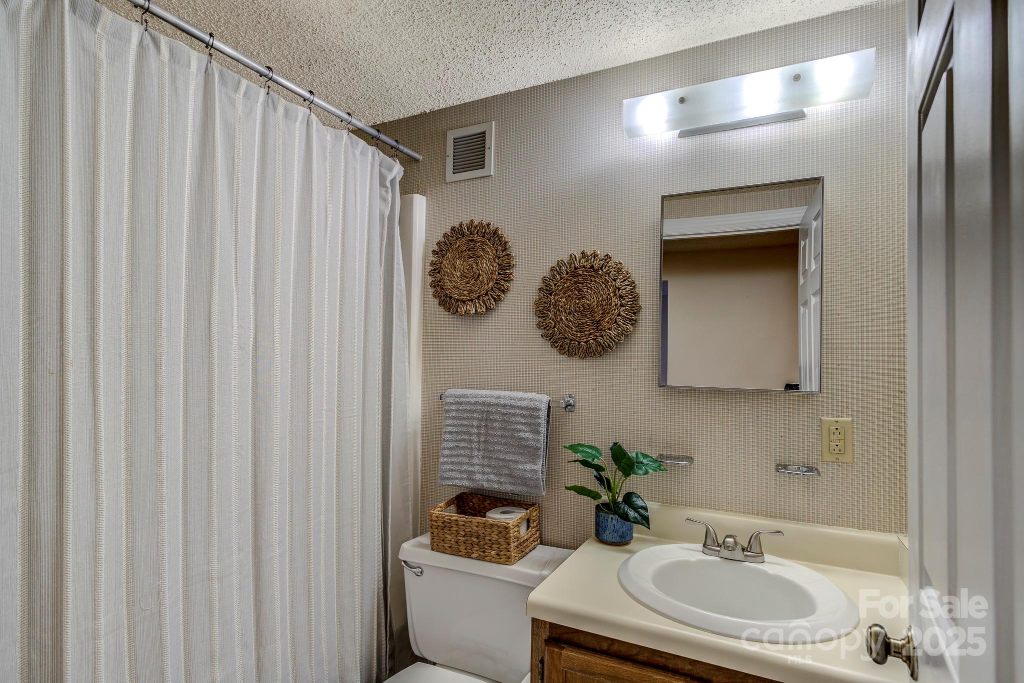 303 Sugar Top Drive 2313 Property Photo 12