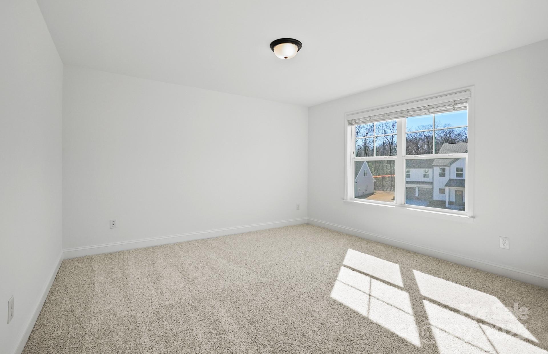 2144 Millennium Drive 95 Property Photo 15