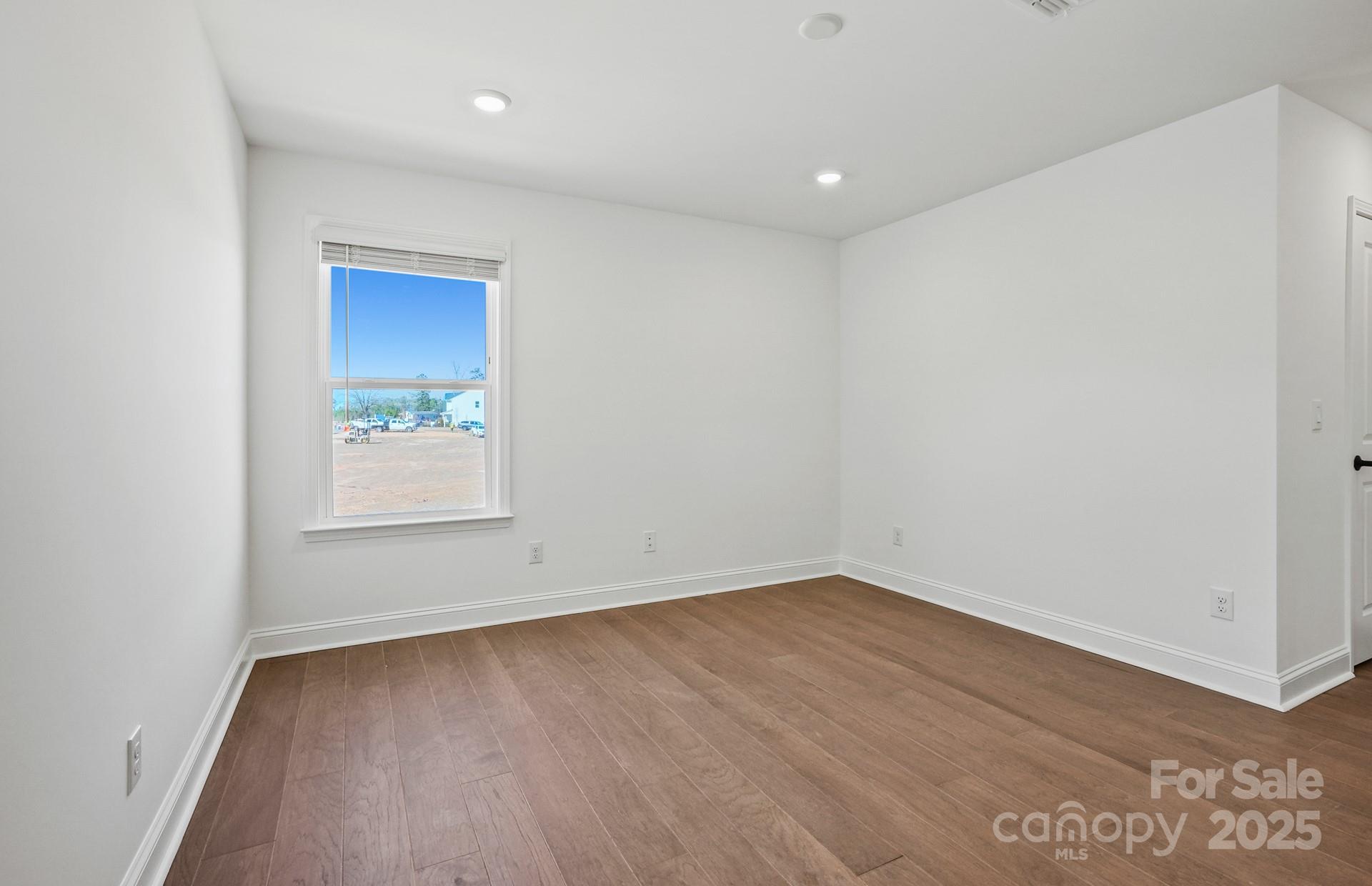 2144 Millennium Drive 95 Property Photo 18