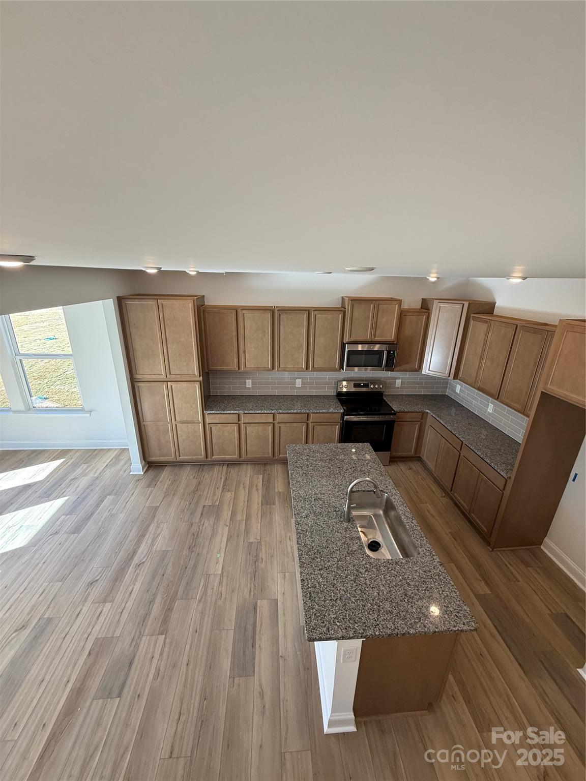 3120 Elaine Avenue 10a Property Photo 3