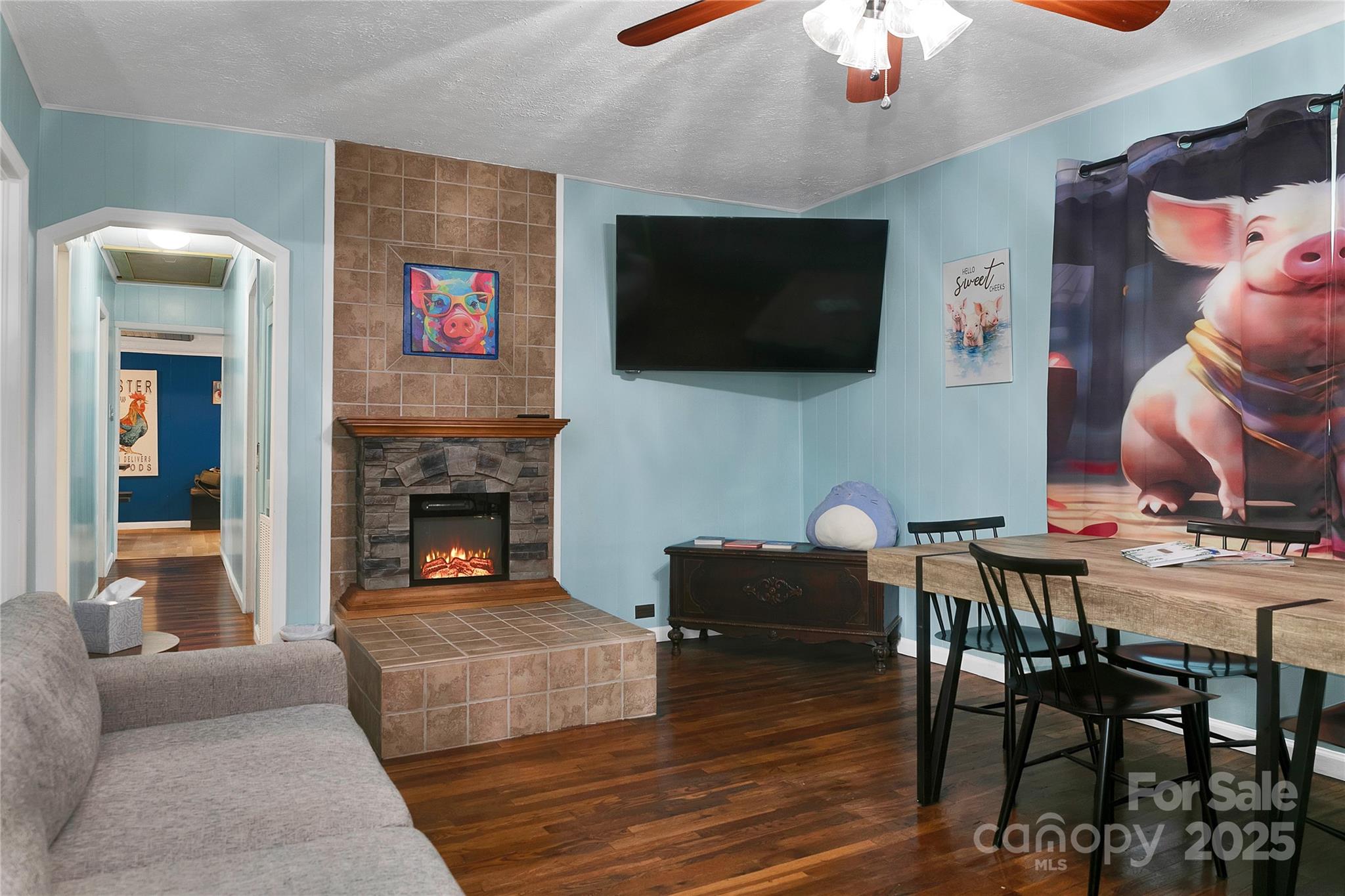 626 Fairview Loop Property Photo 3