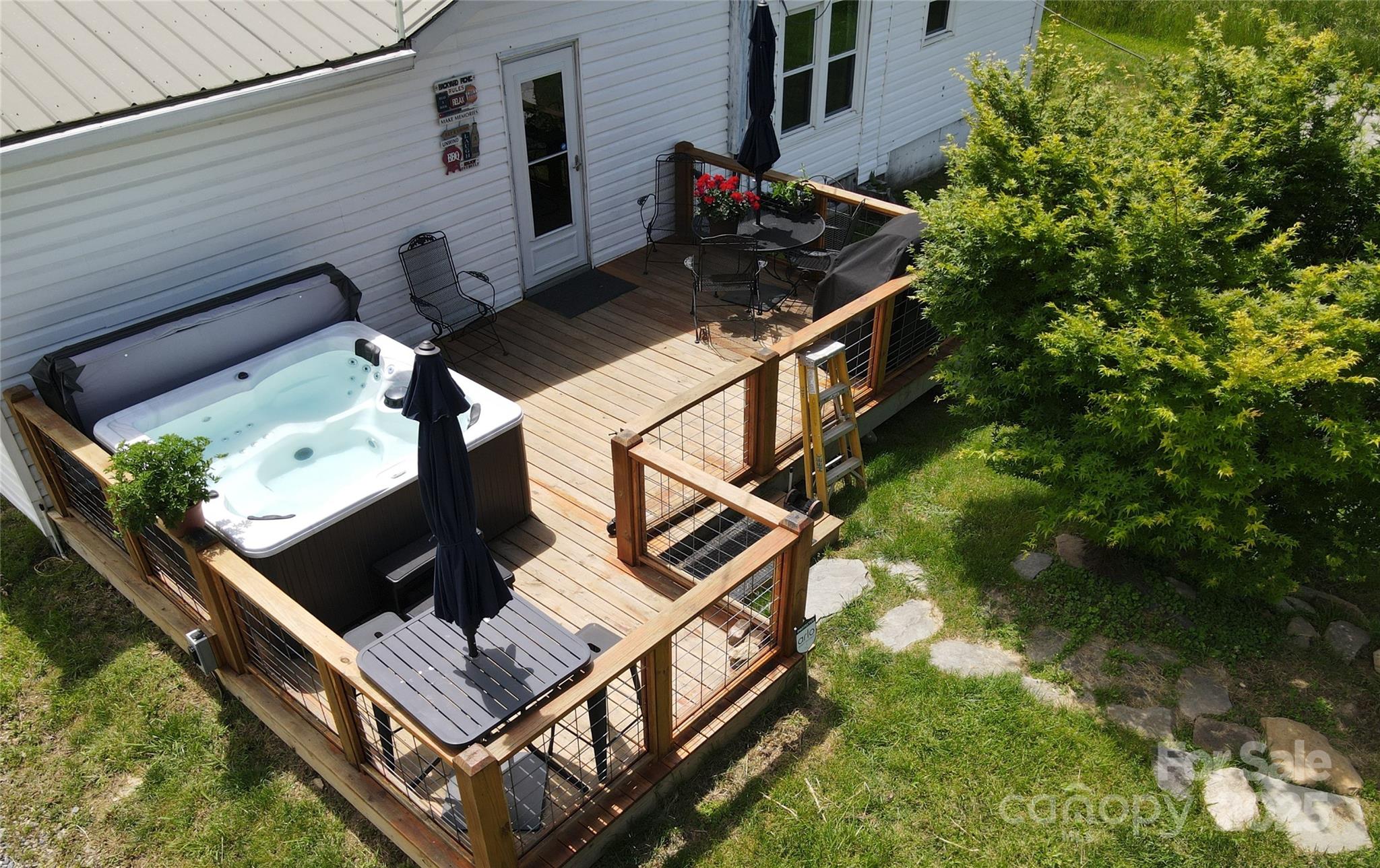 626 Fairview Loop Property Photo 7