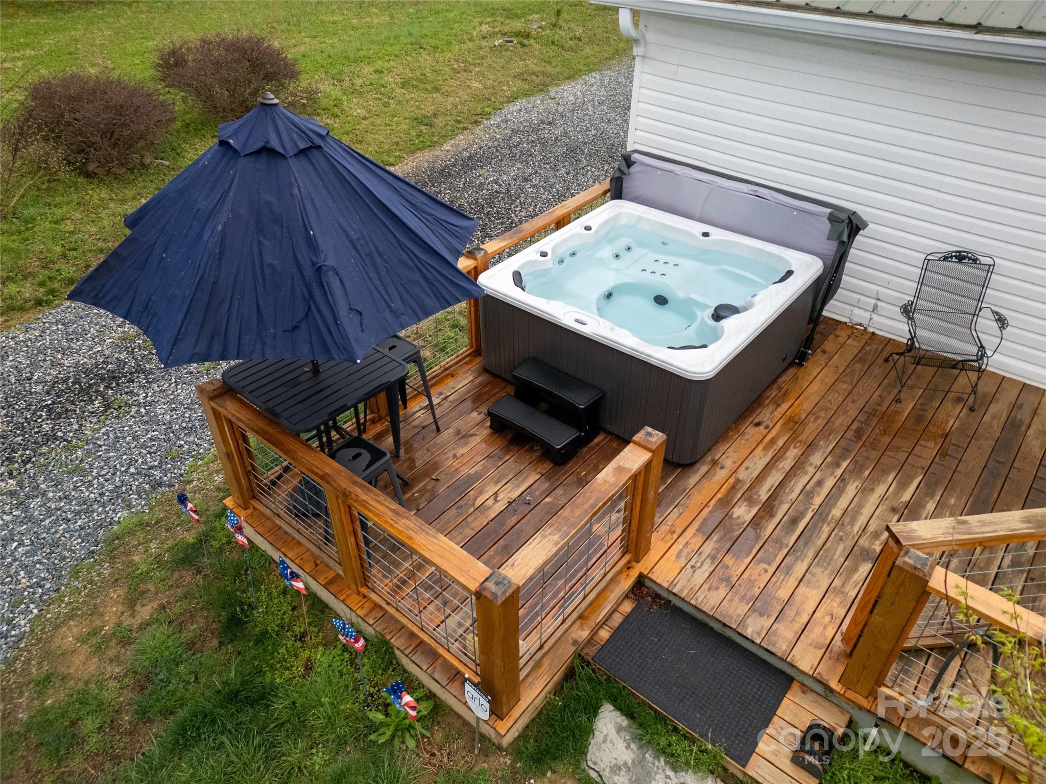 626 Fairview Loop Property Photo 8
