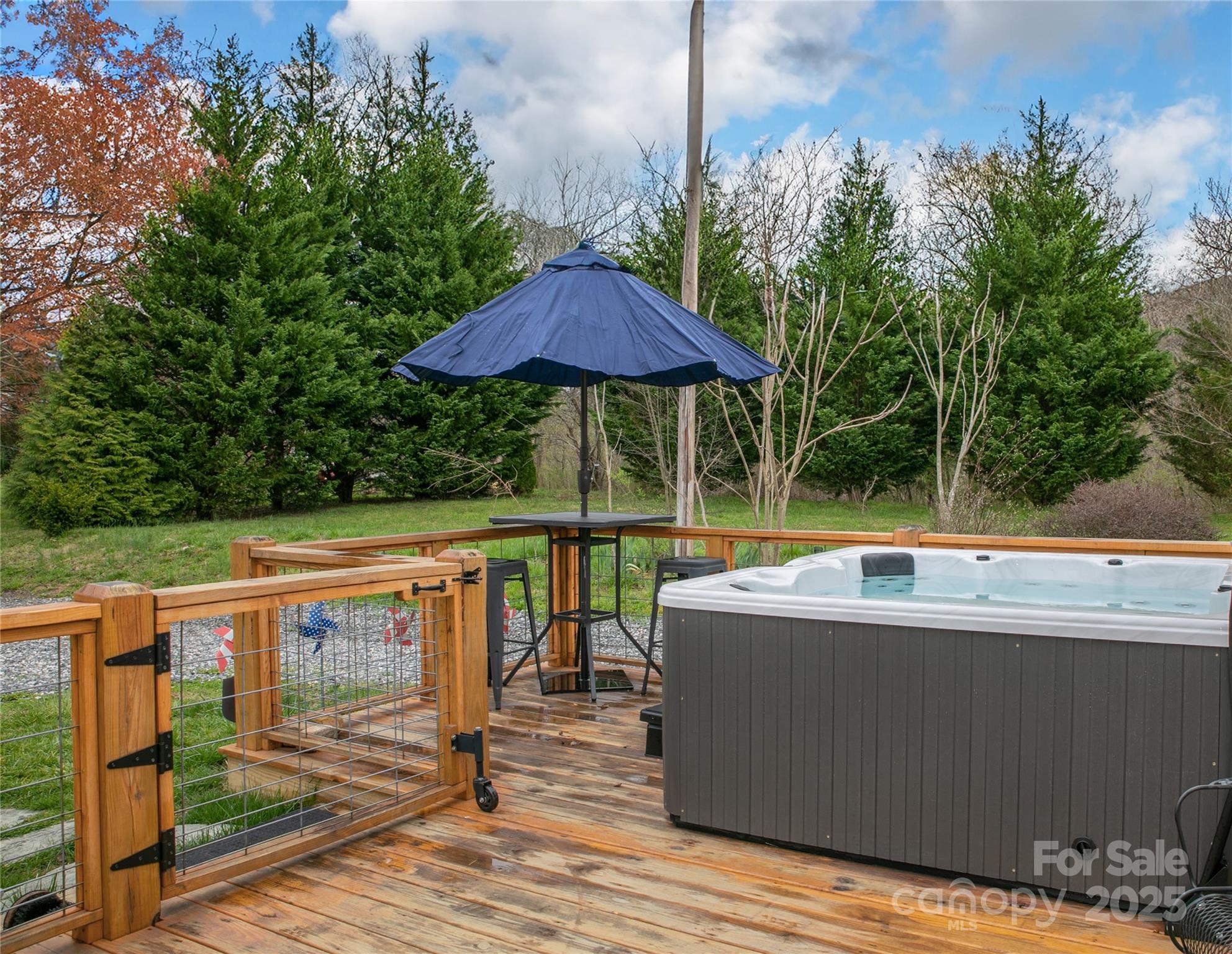626 Fairview Loop Property Photo 10