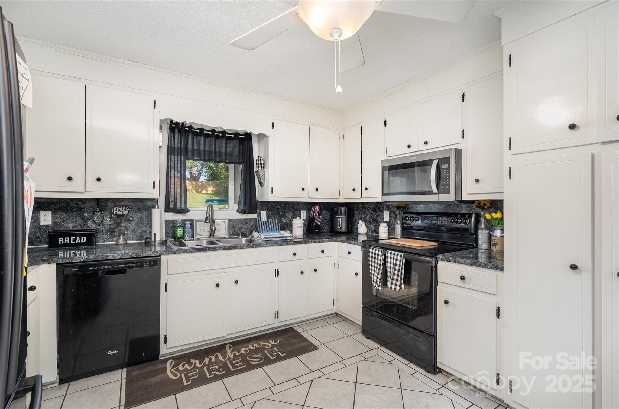 5609 Grace Chapel Road Property Photo 12