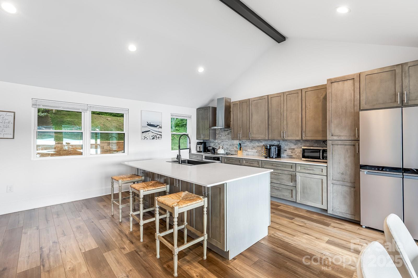 3600 Sadler Road Property Photo 16