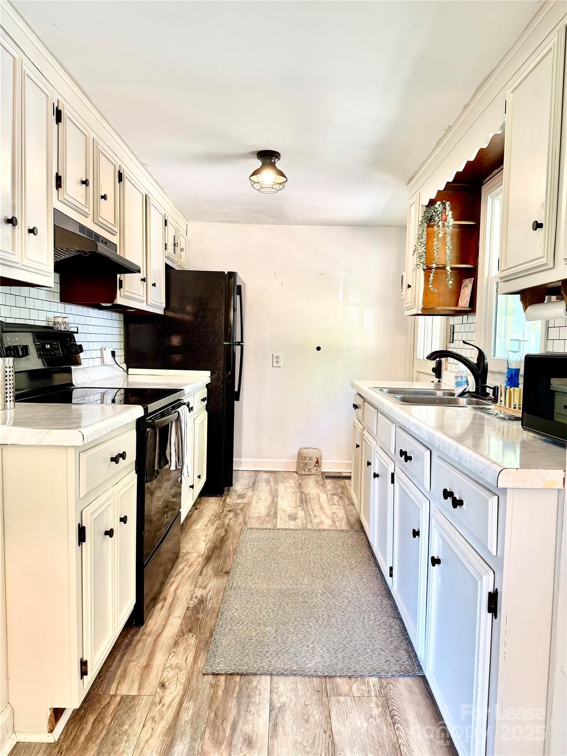 12 Powell Street Property Photo 14