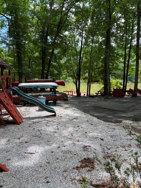 106 Lake Terrace Drive Property Photo 43