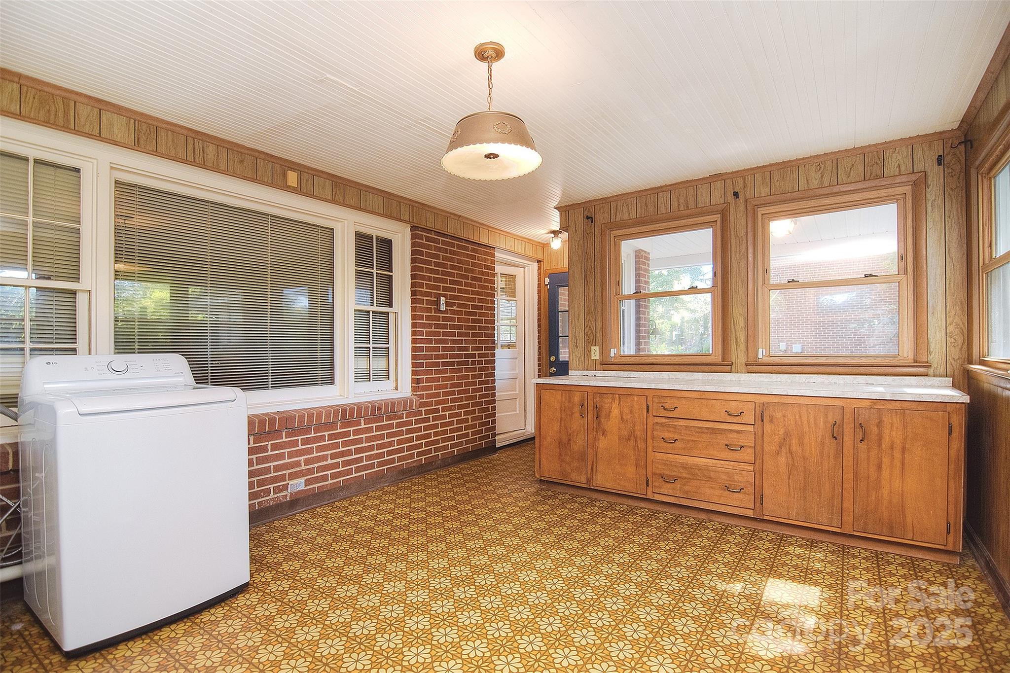 5312 Princess Street Property Photo 24