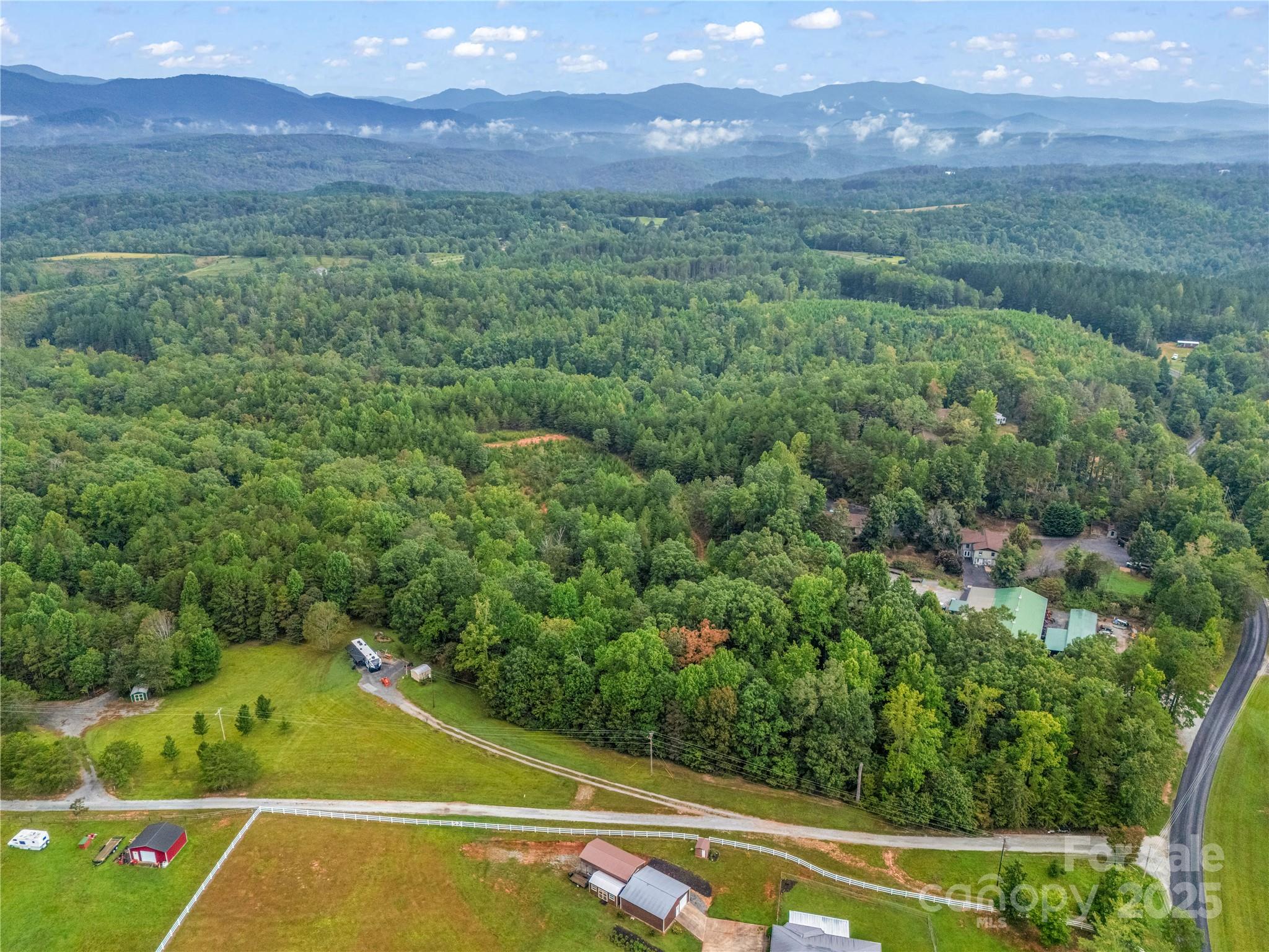 625 Rainbow Rapids Road Property Photo 3