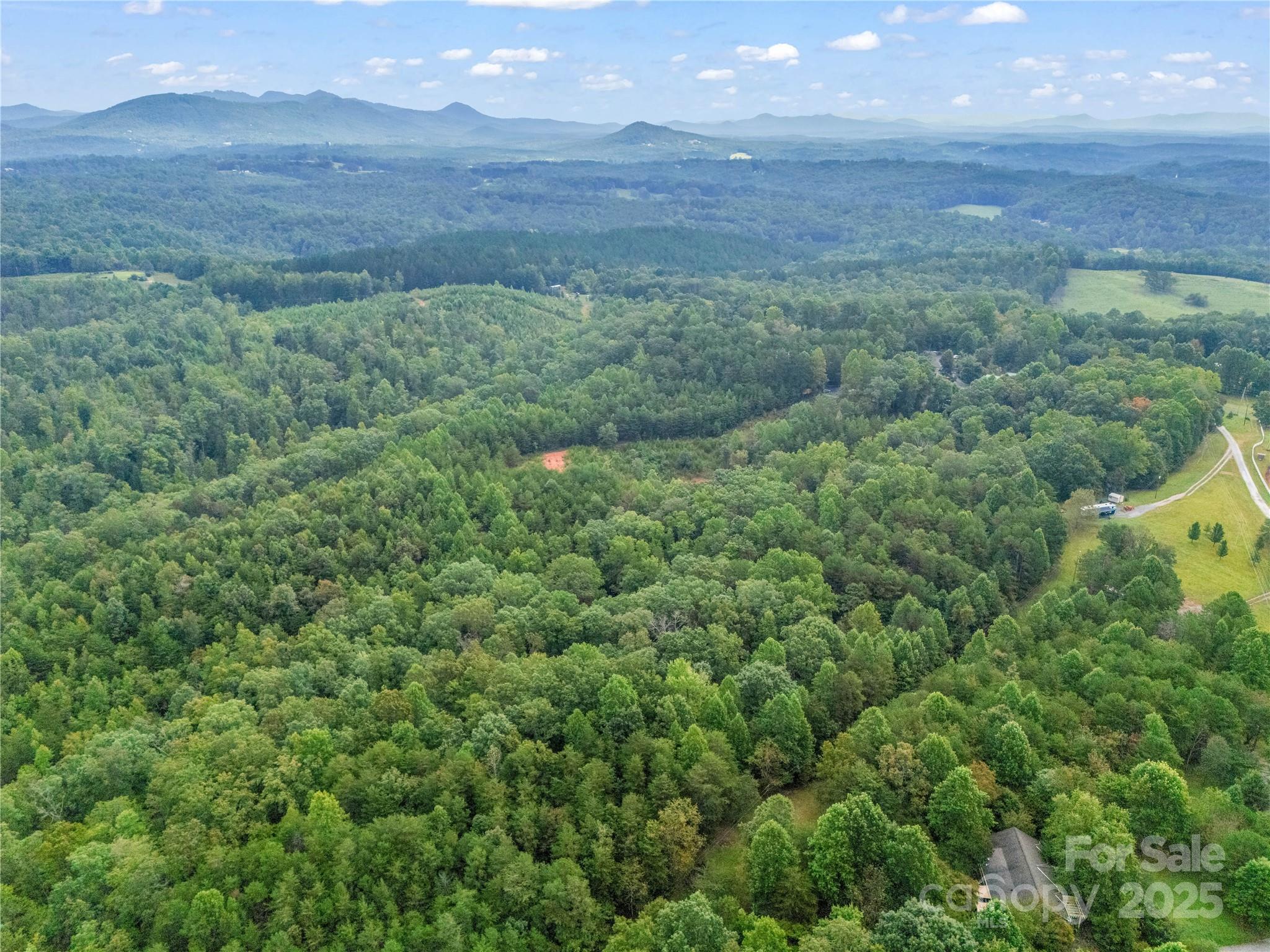 625 Rainbow Rapids Road Property Photo 6