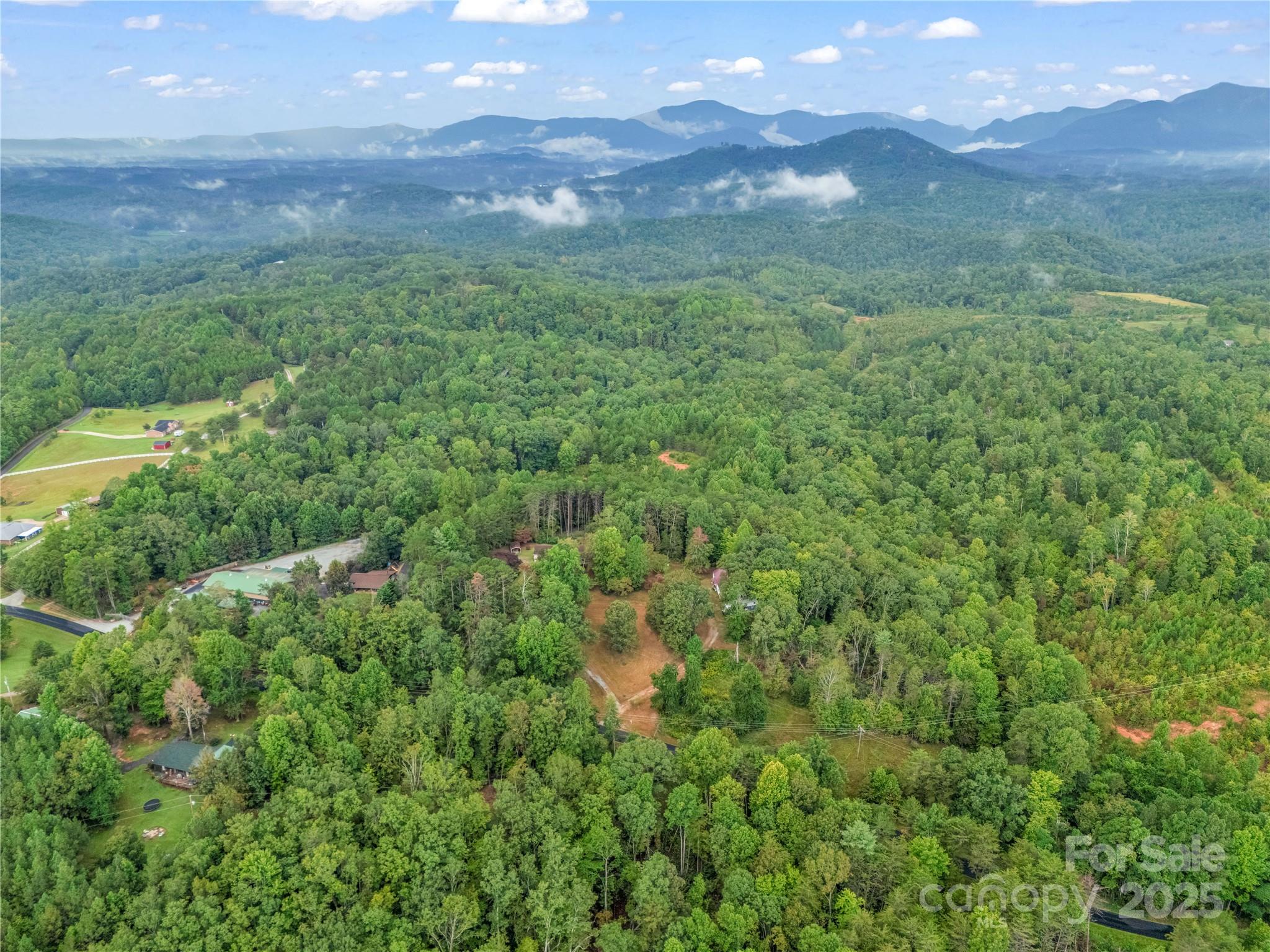 625 Rainbow Rapids Road Property Photo 18