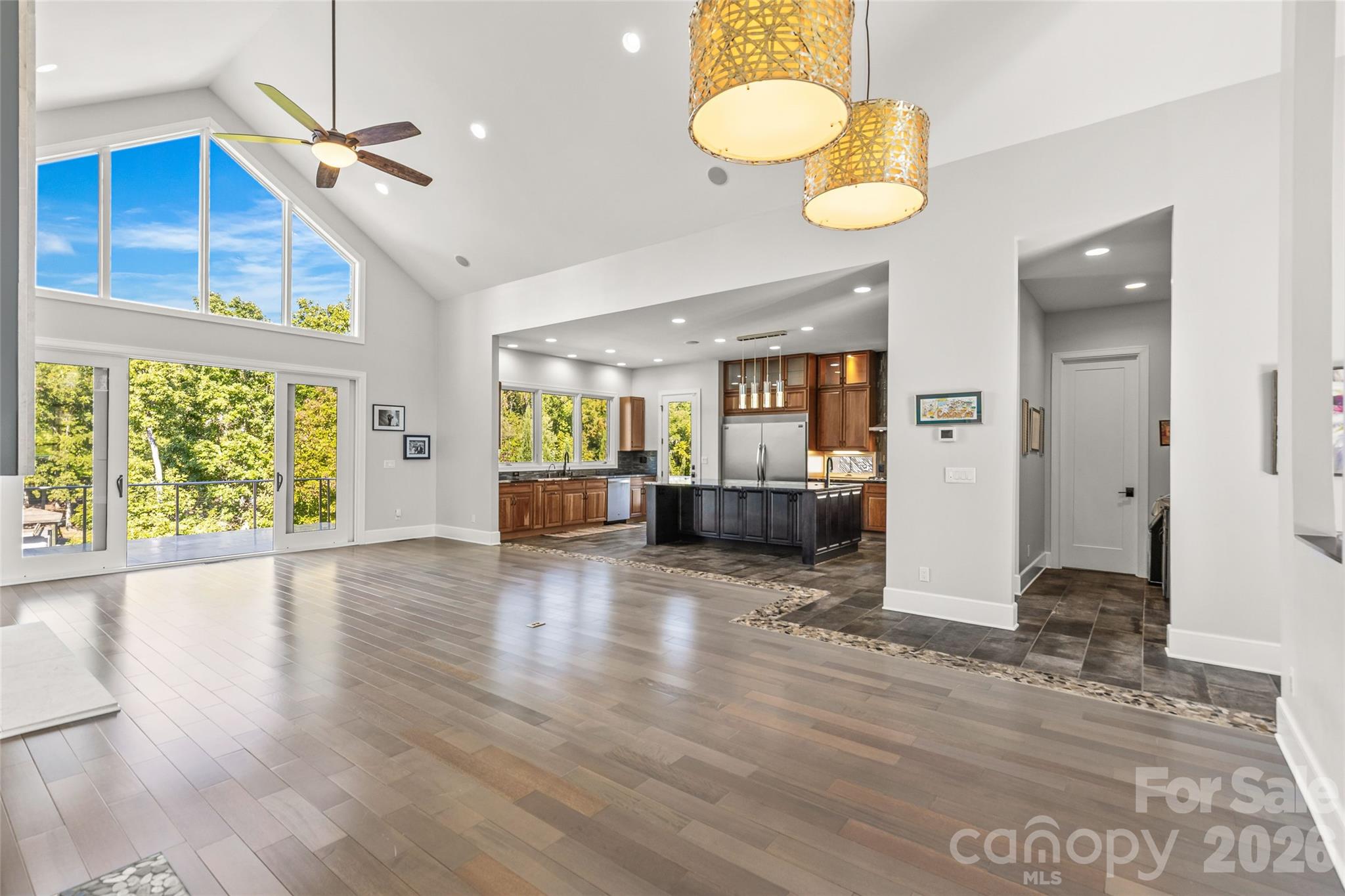 6032 Headlands Court Property Photo 15