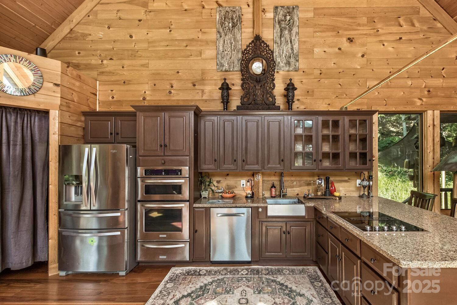 10 Scott Mountain Drive Property Photo 8