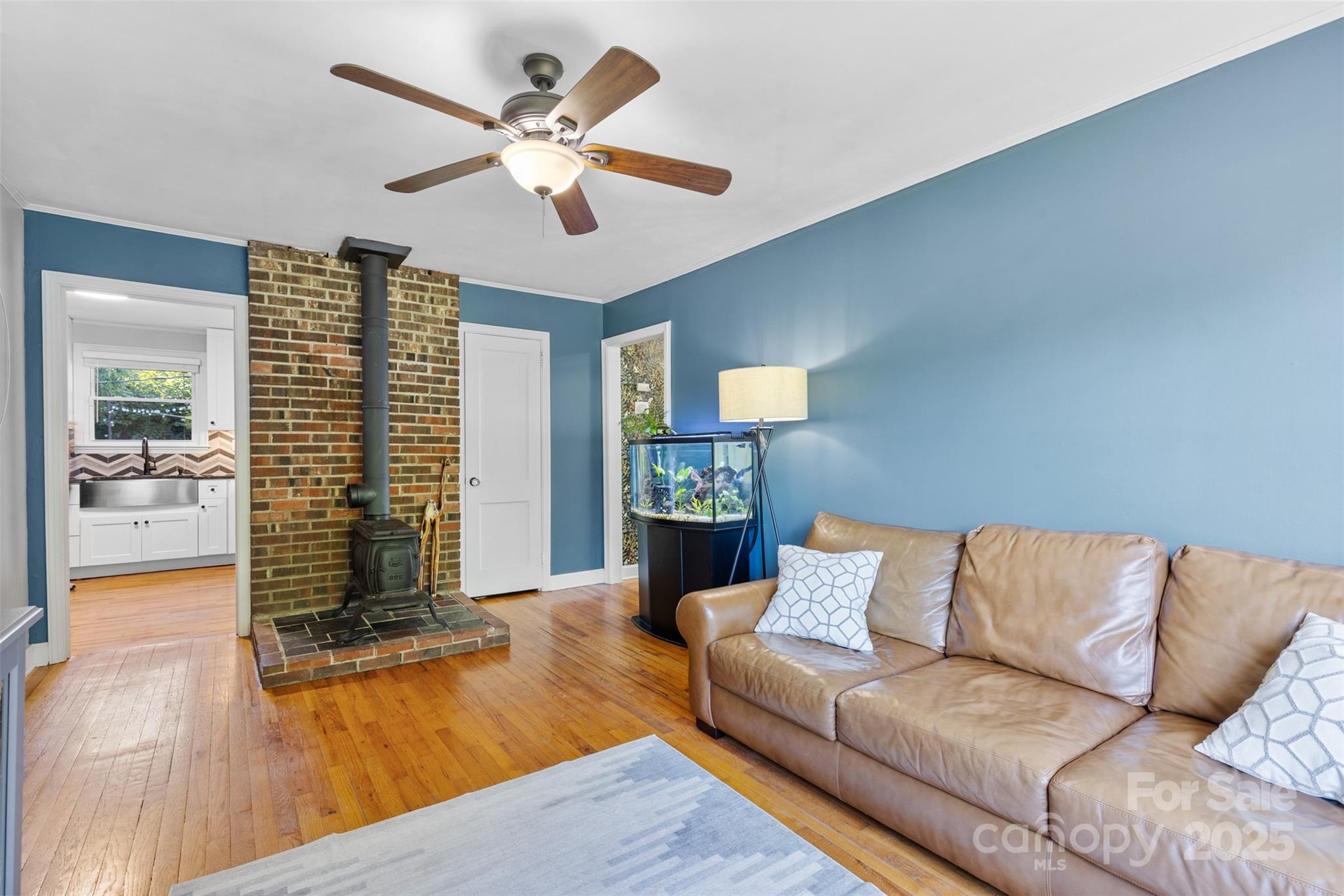 1638 Academy Street Property Photo 5