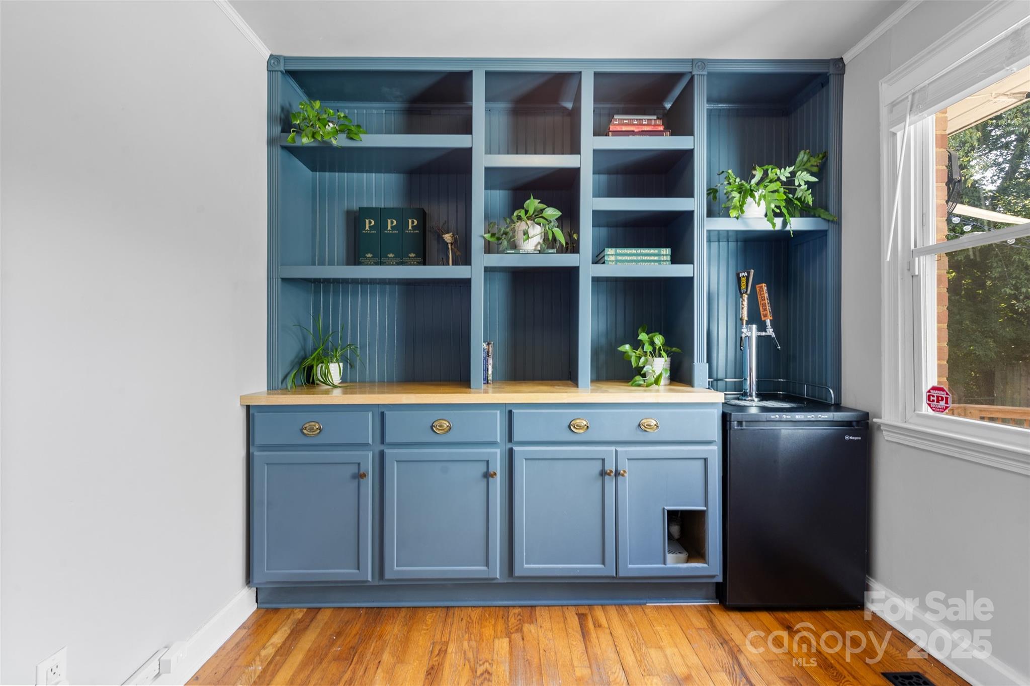 1638 Academy Street Property Photo 17