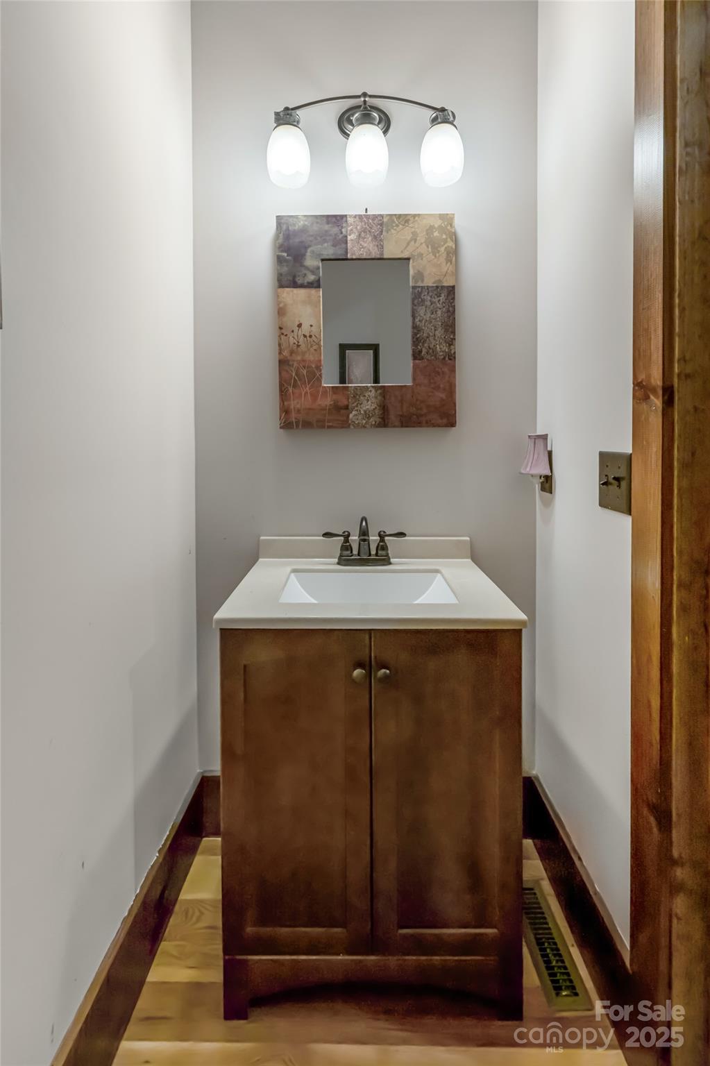 635 Whisper Mountain Drive Property Photo 31
