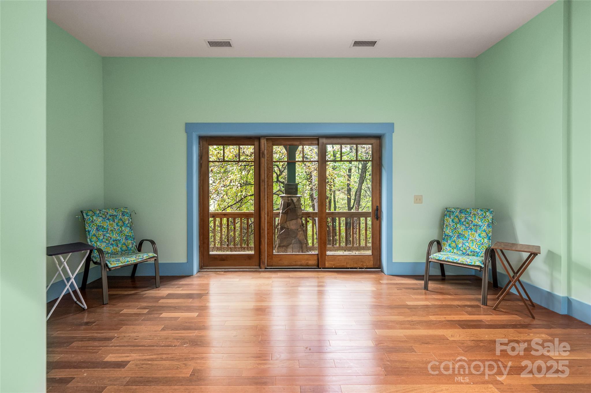 635 Whisper Mountain Drive Property Photo 34