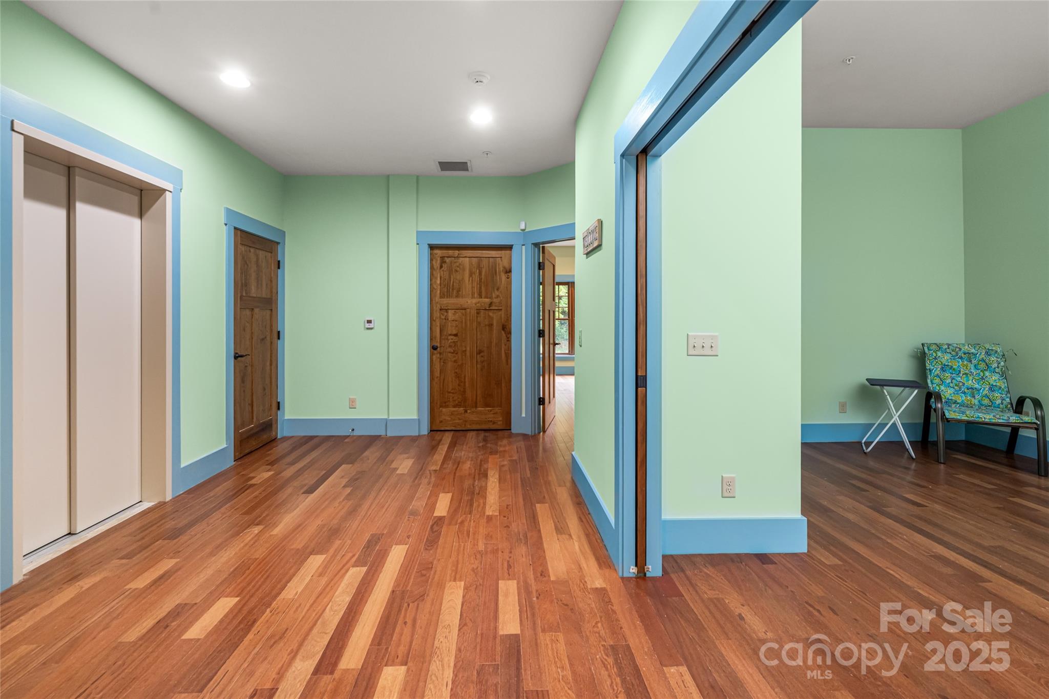 635 Whisper Mountain Drive Property Photo 35