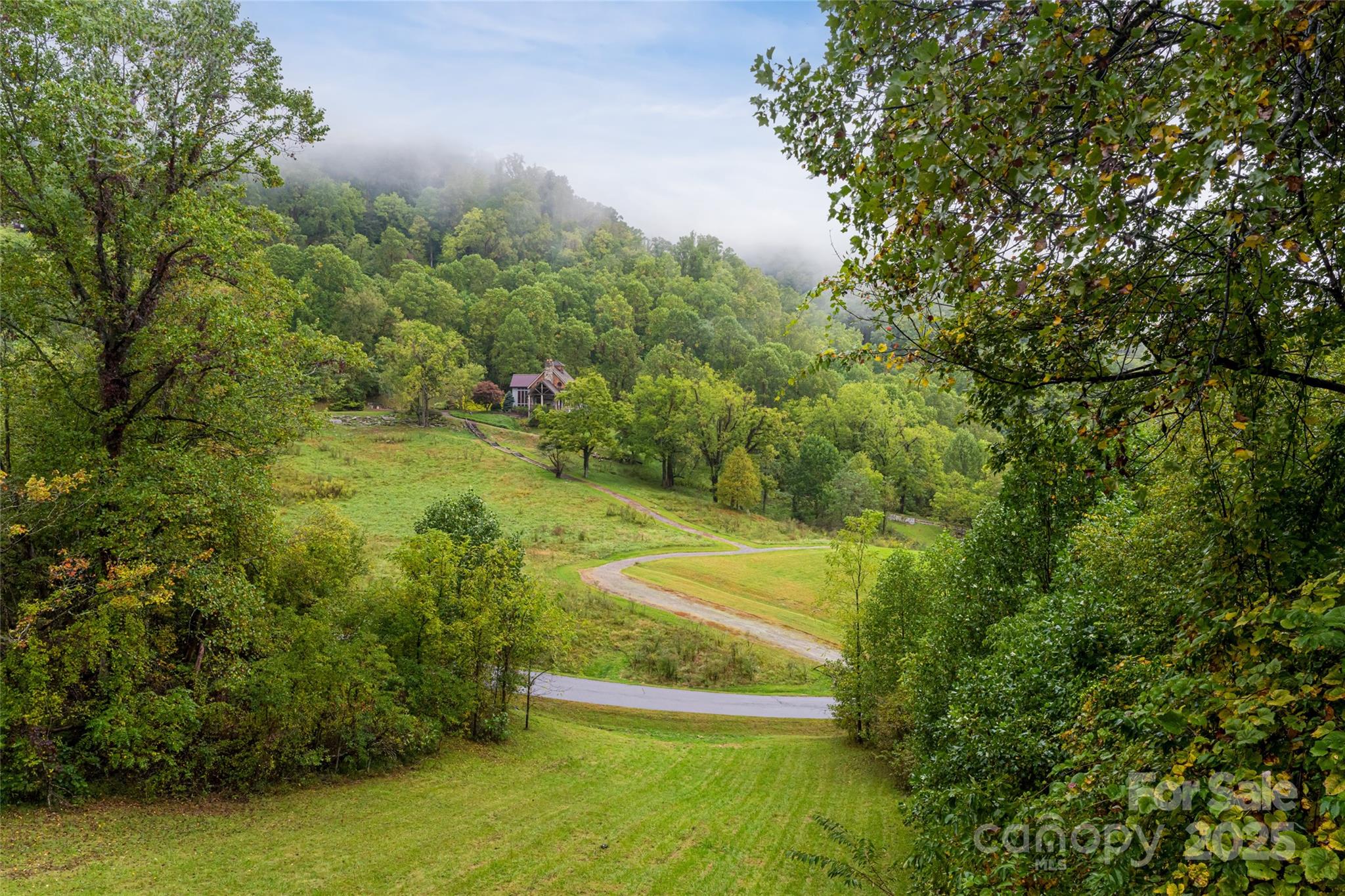 635 Whisper Mountain Drive Property Photo 41