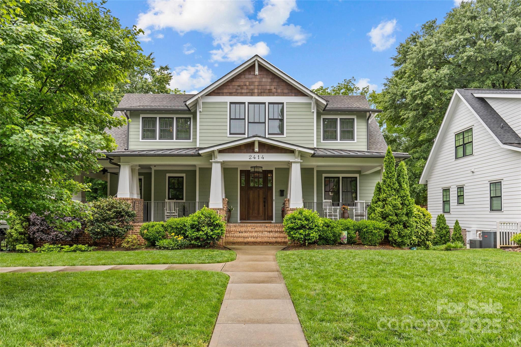 2414 Bay Street Property Photo 2