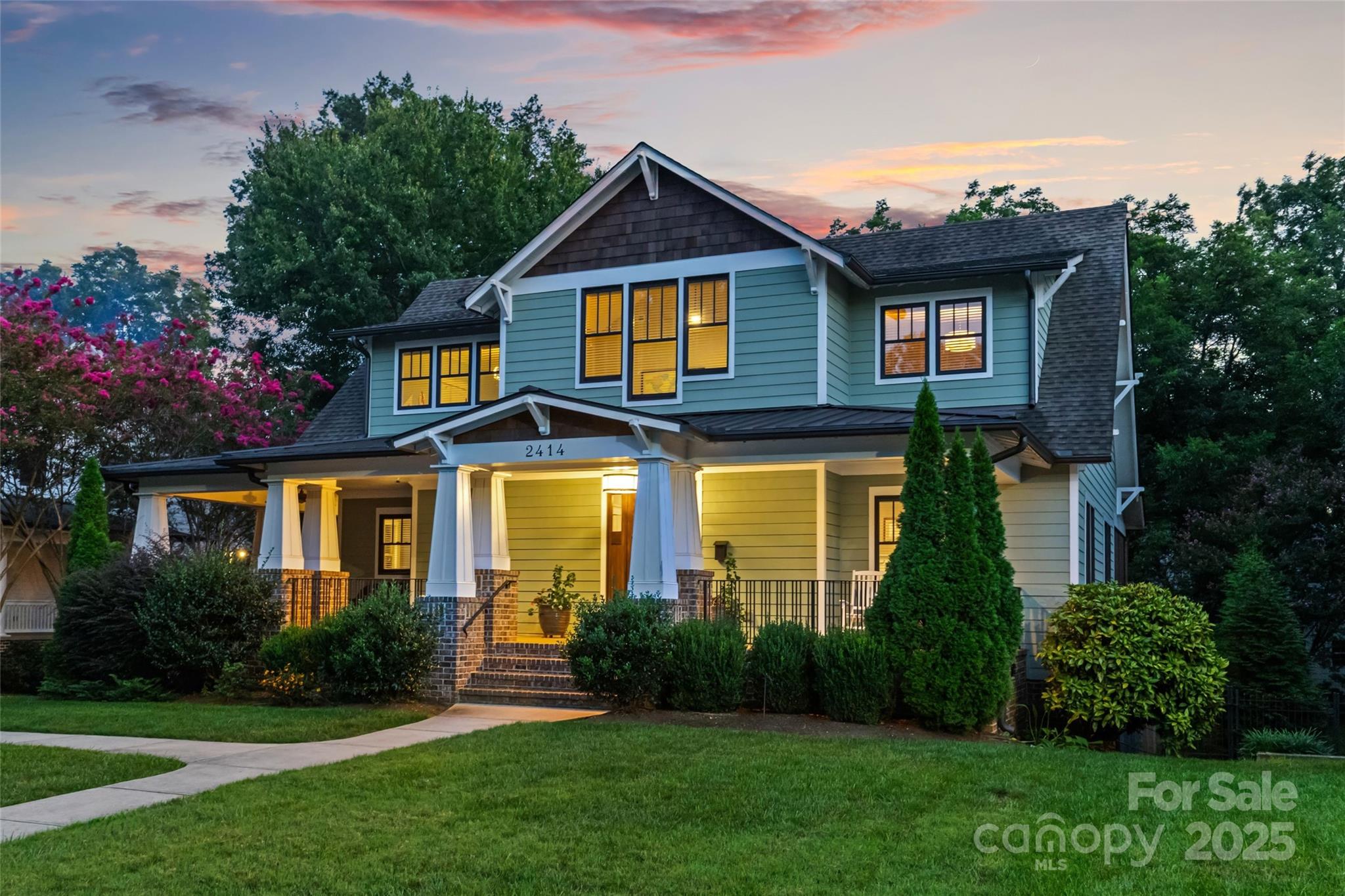 2414 Bay Street Property Photo 3