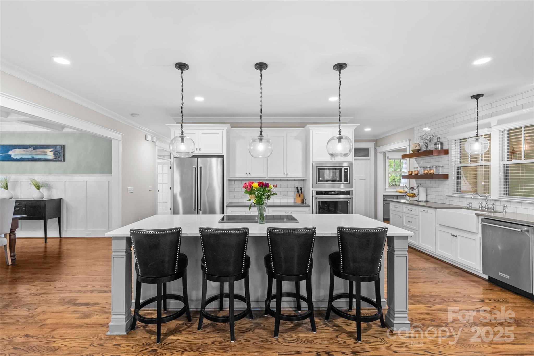 2414 Bay Street Property Photo 15