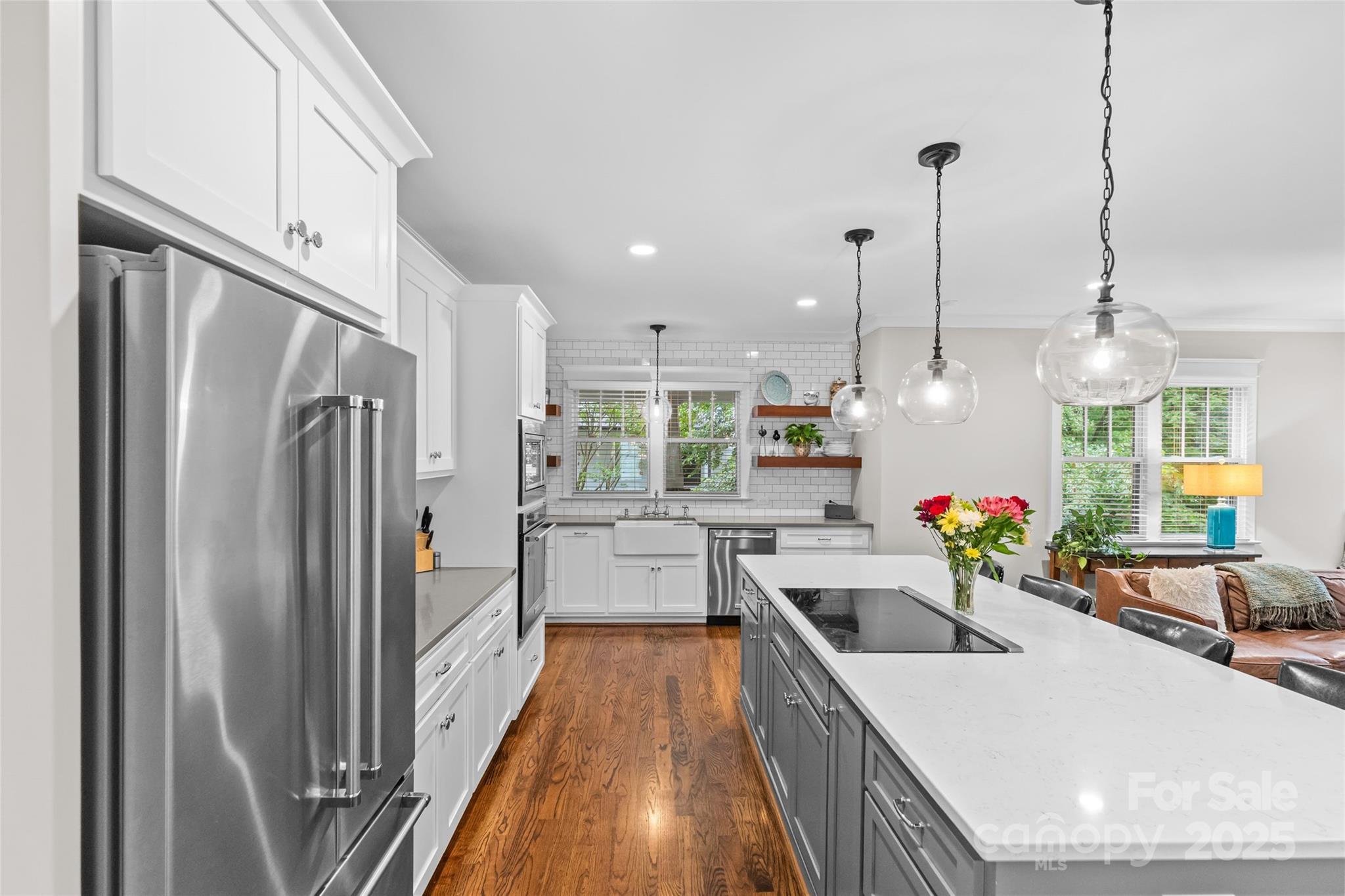 2414 Bay Street Property Photo 16