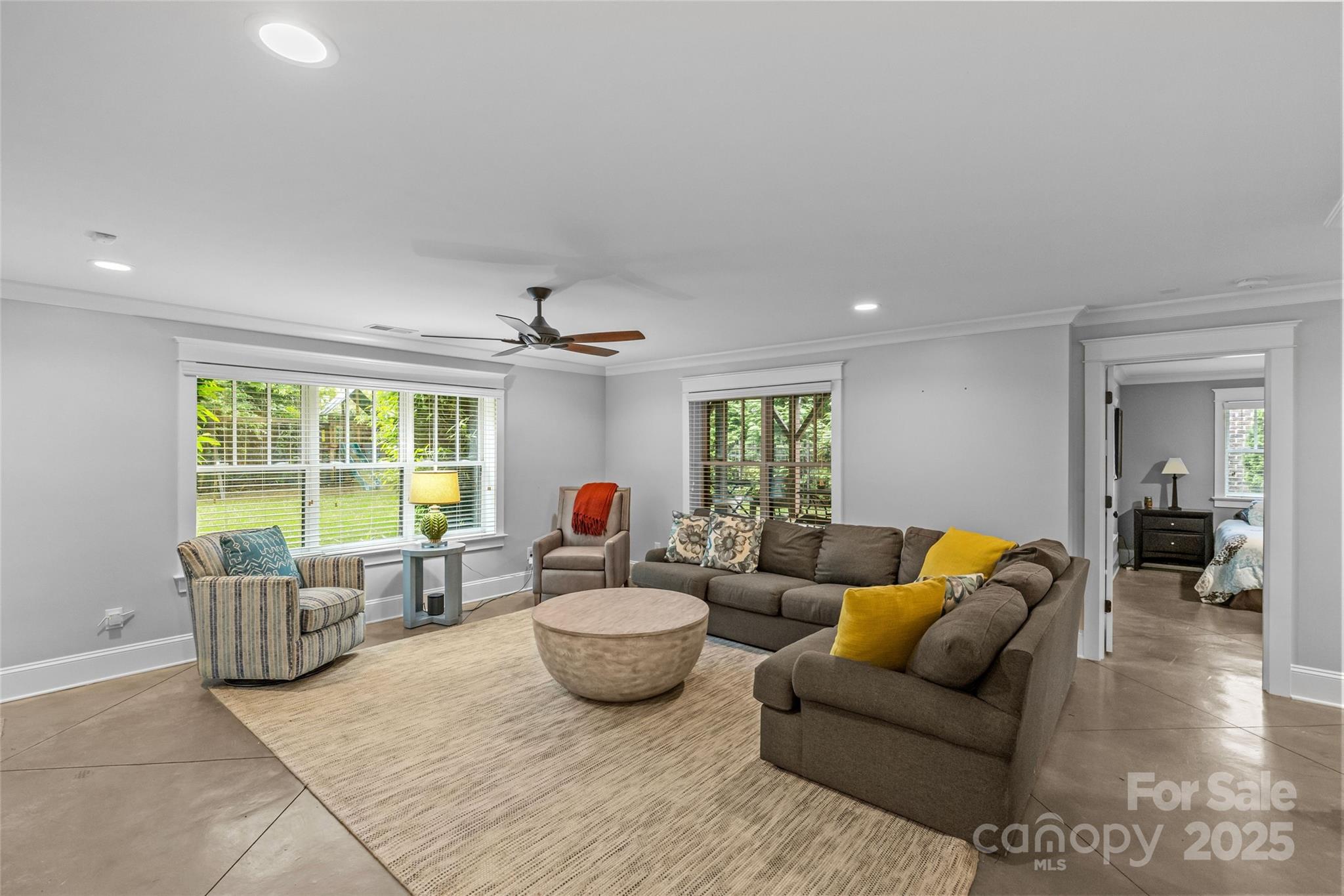 2414 Bay Street Property Photo 32