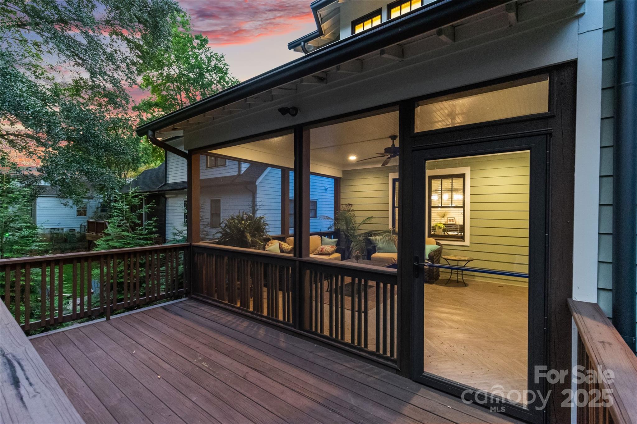 2414 Bay Street Property Photo 39