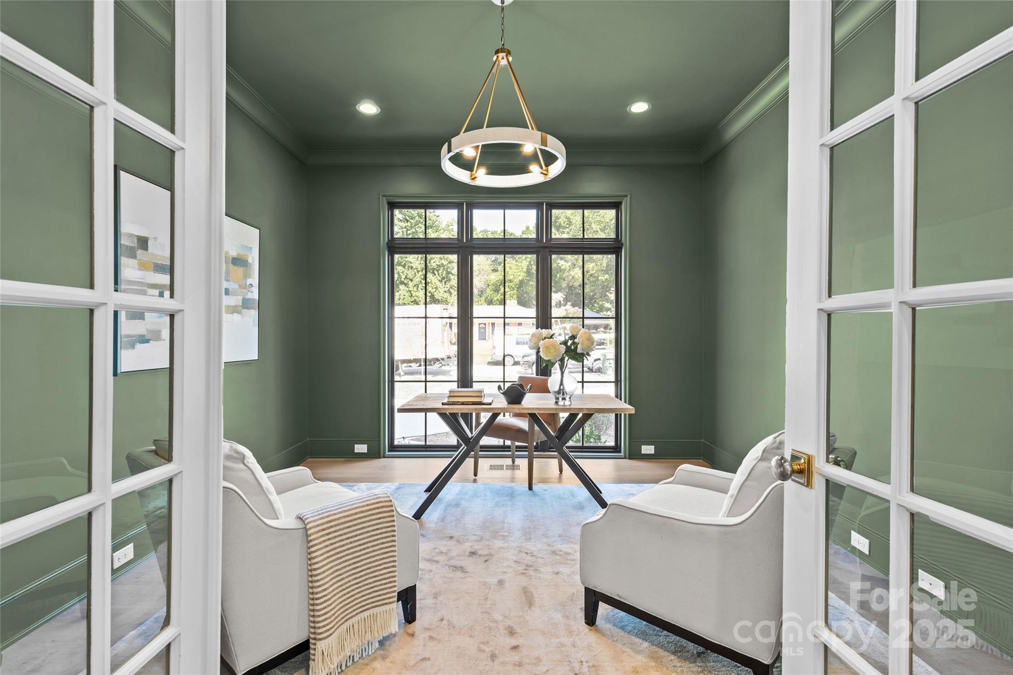 1321 Ferncliff Road Property Photo 6