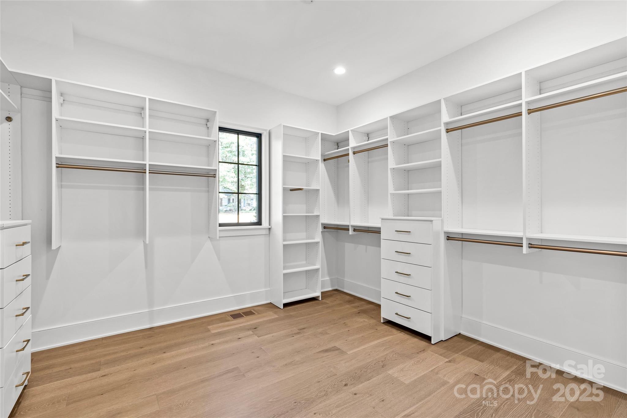 1321 Ferncliff Road Property Photo 24