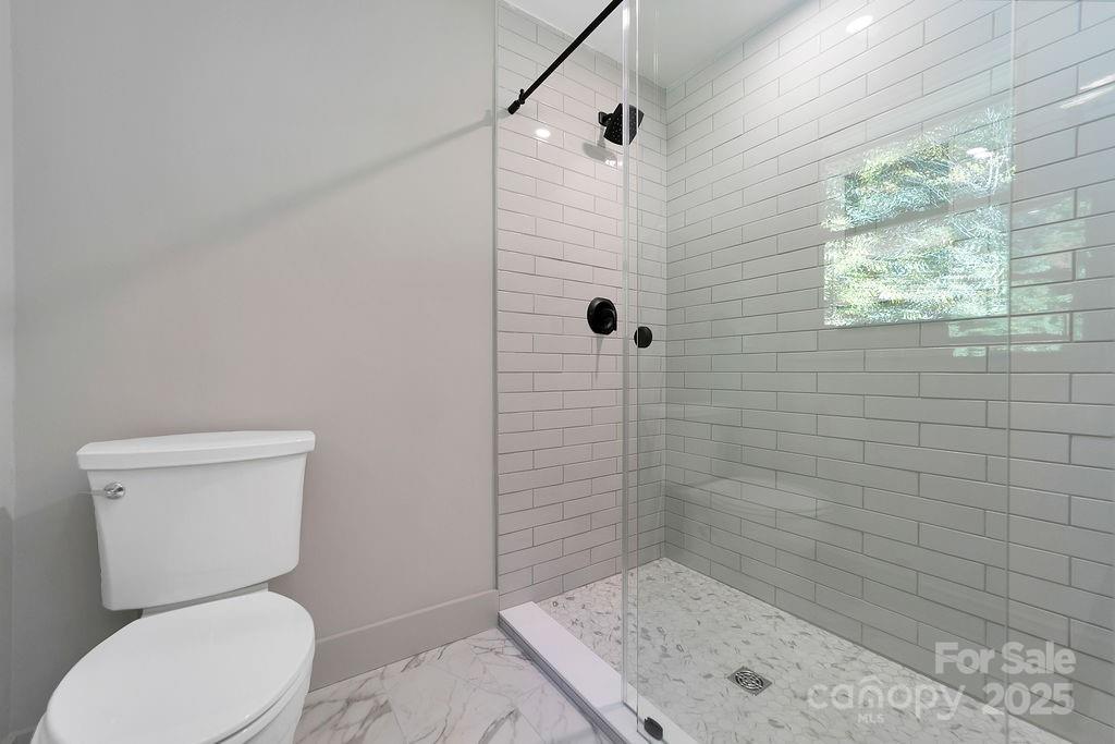 7321 Greenville Highway Property Photo 29