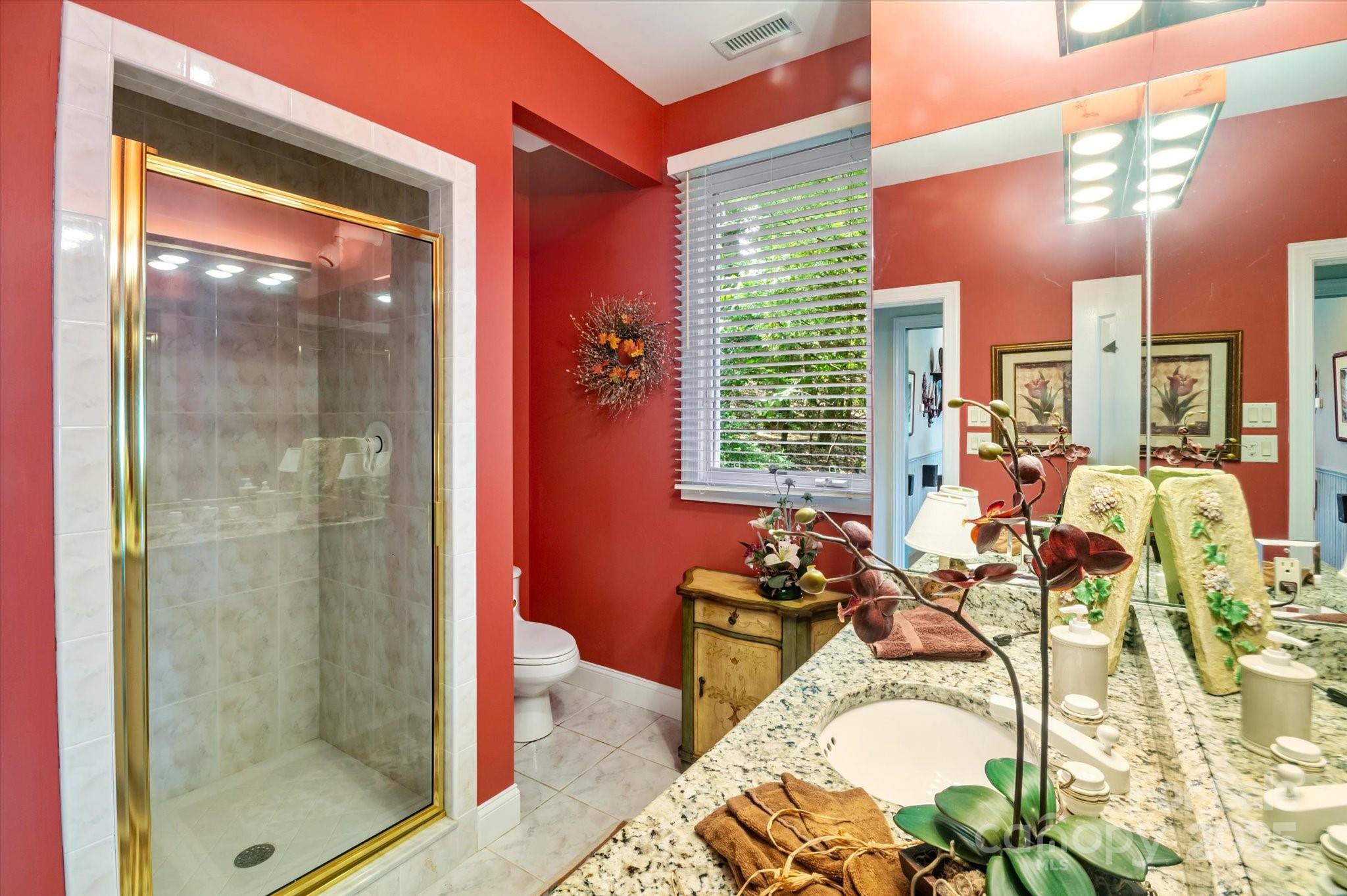 98 Taladu Court Property Photo 11