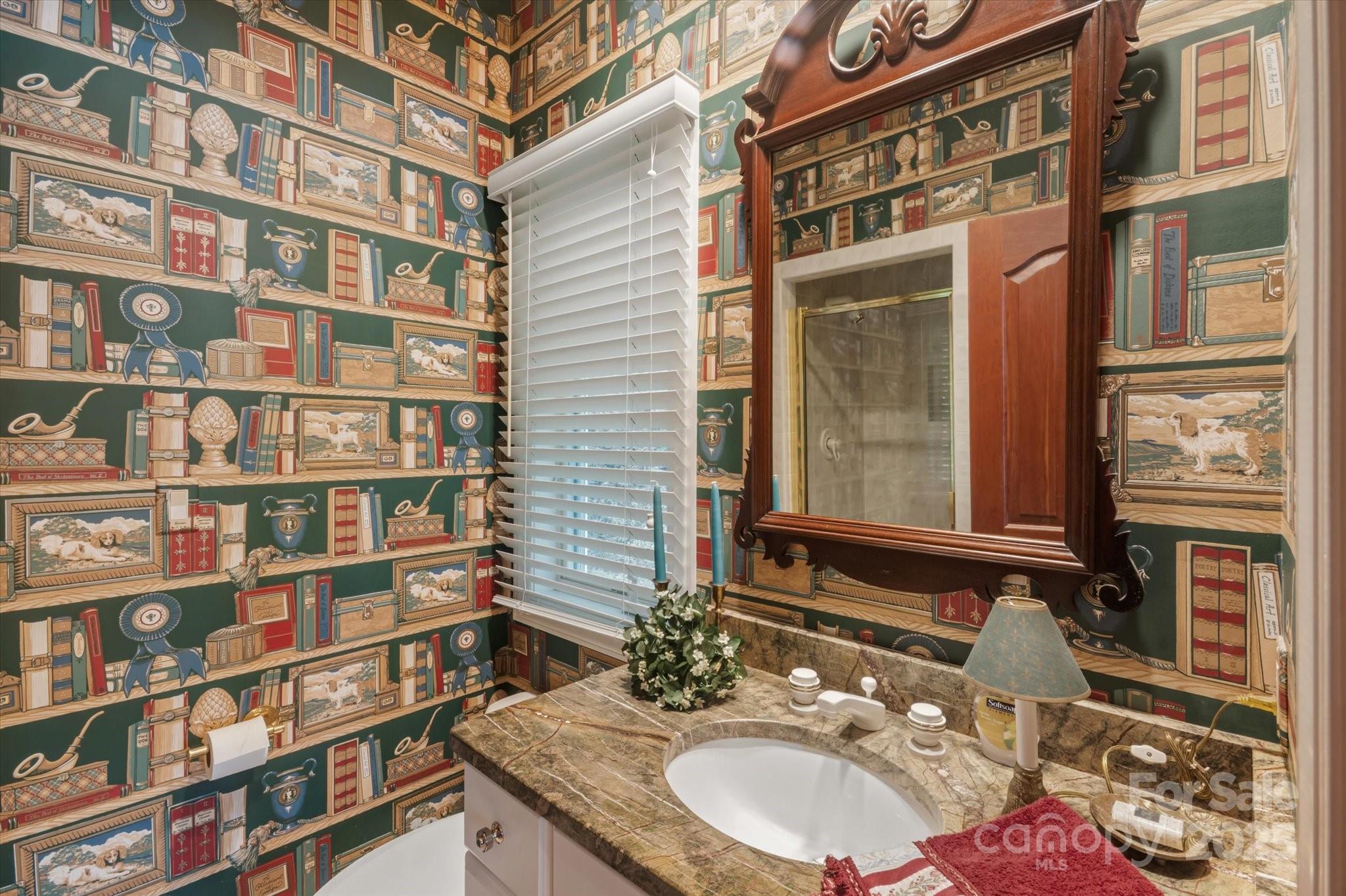 98 Taladu Court Property Photo 39