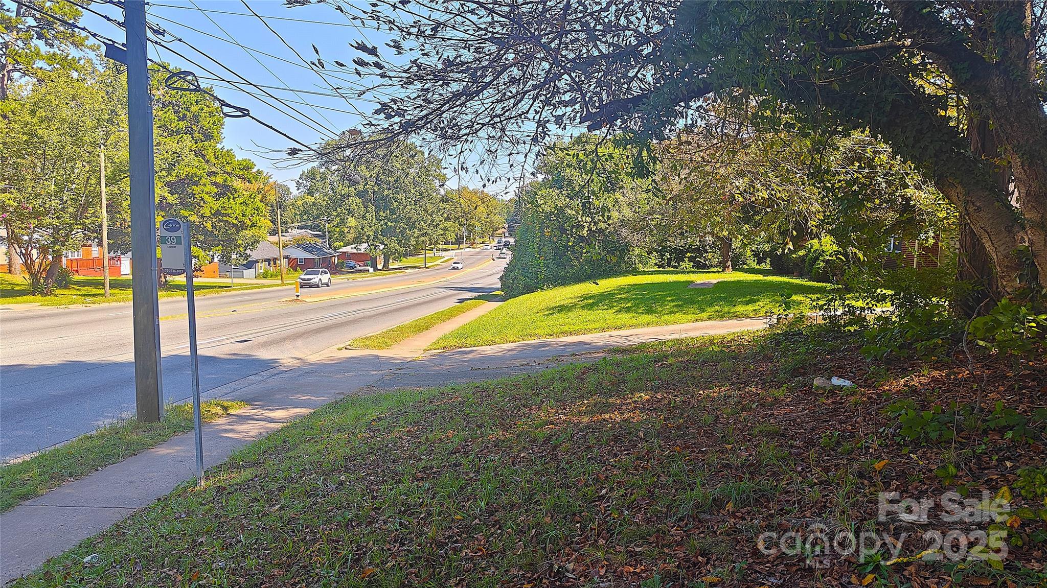 2217 Eastway Drive Property Photo 12